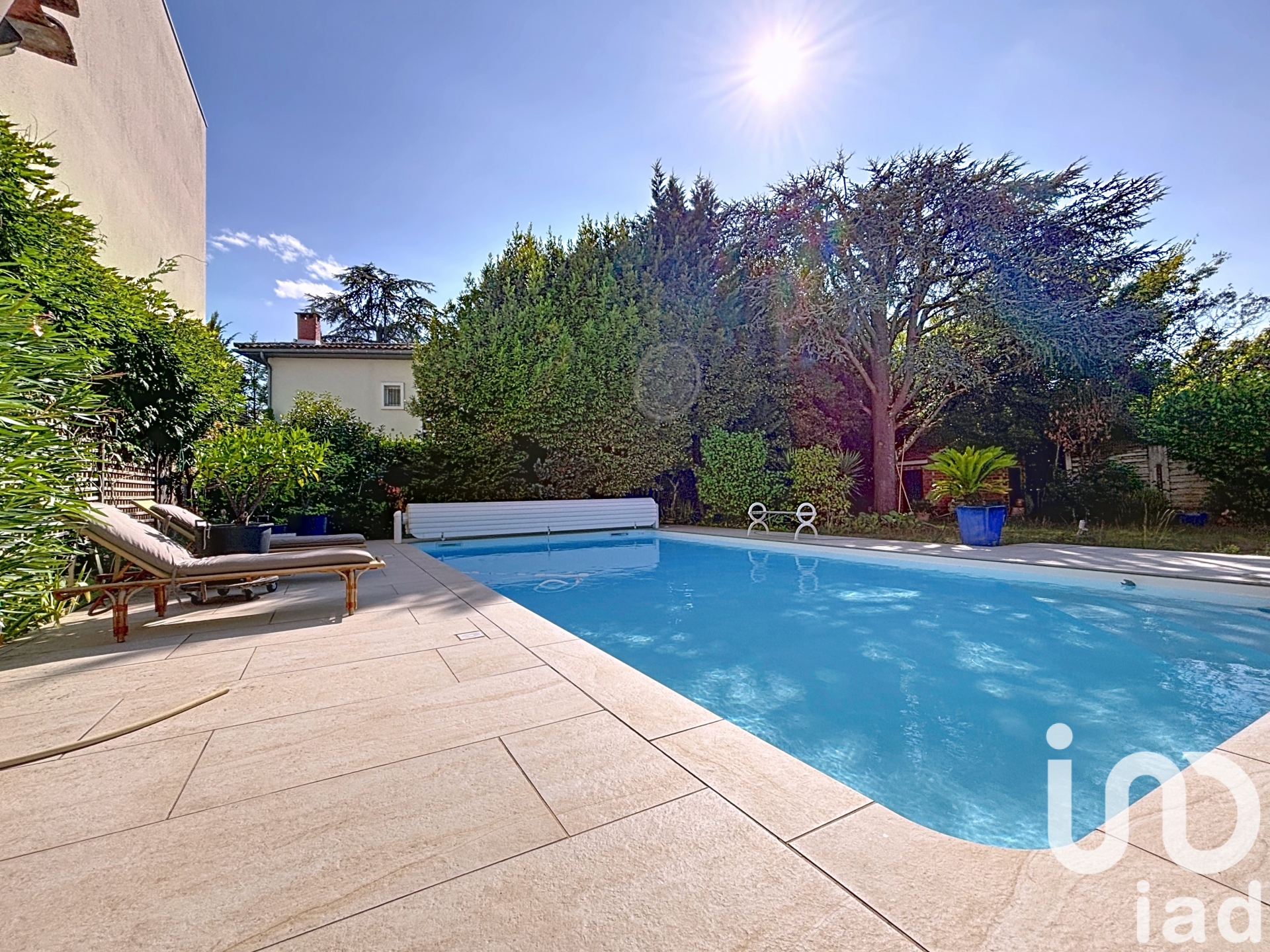 Maison 6 pièces 183 m²