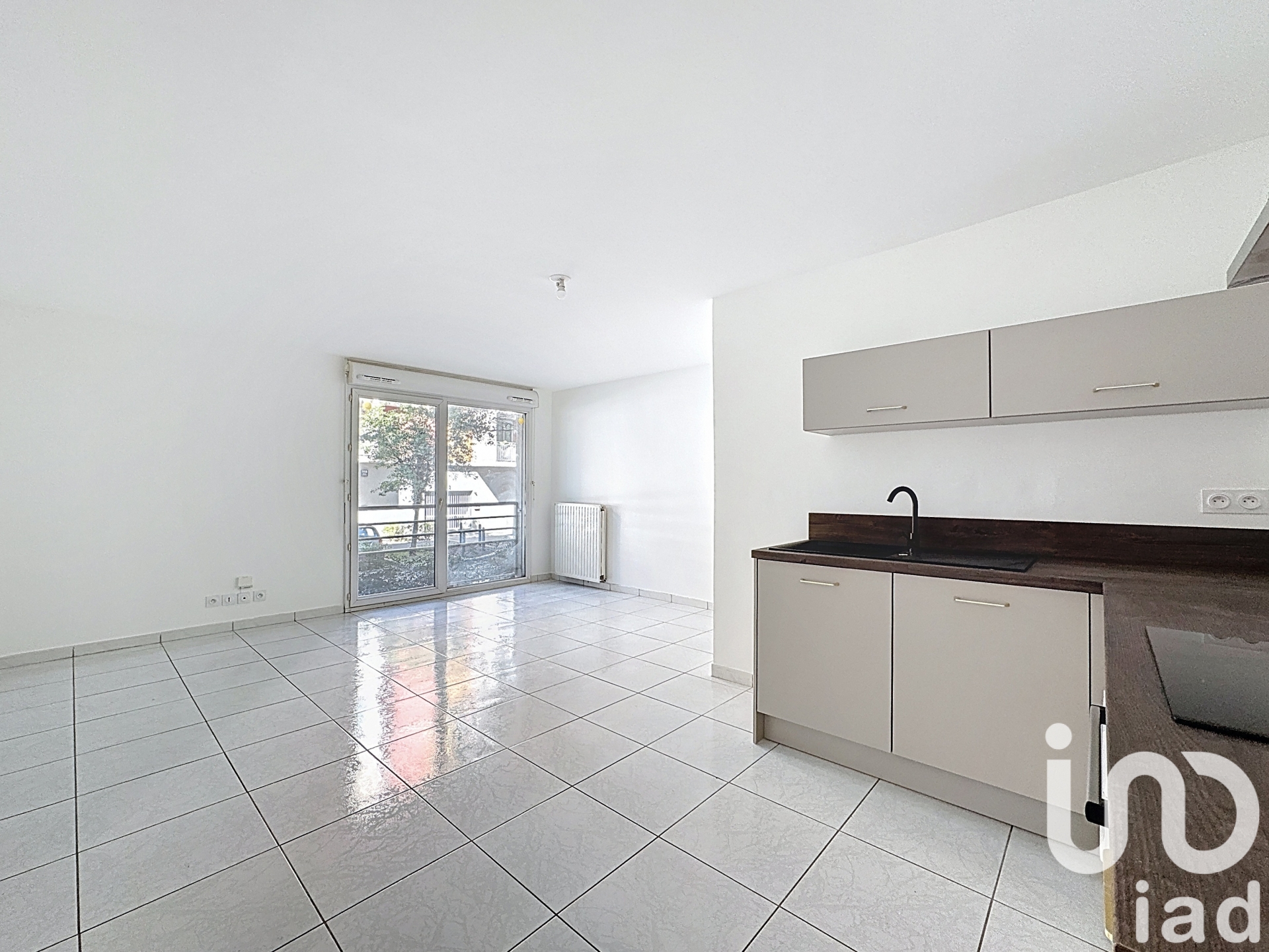 Vente appartement à Grenoble (38100) : appartement 3 pièces 58 m² — 2