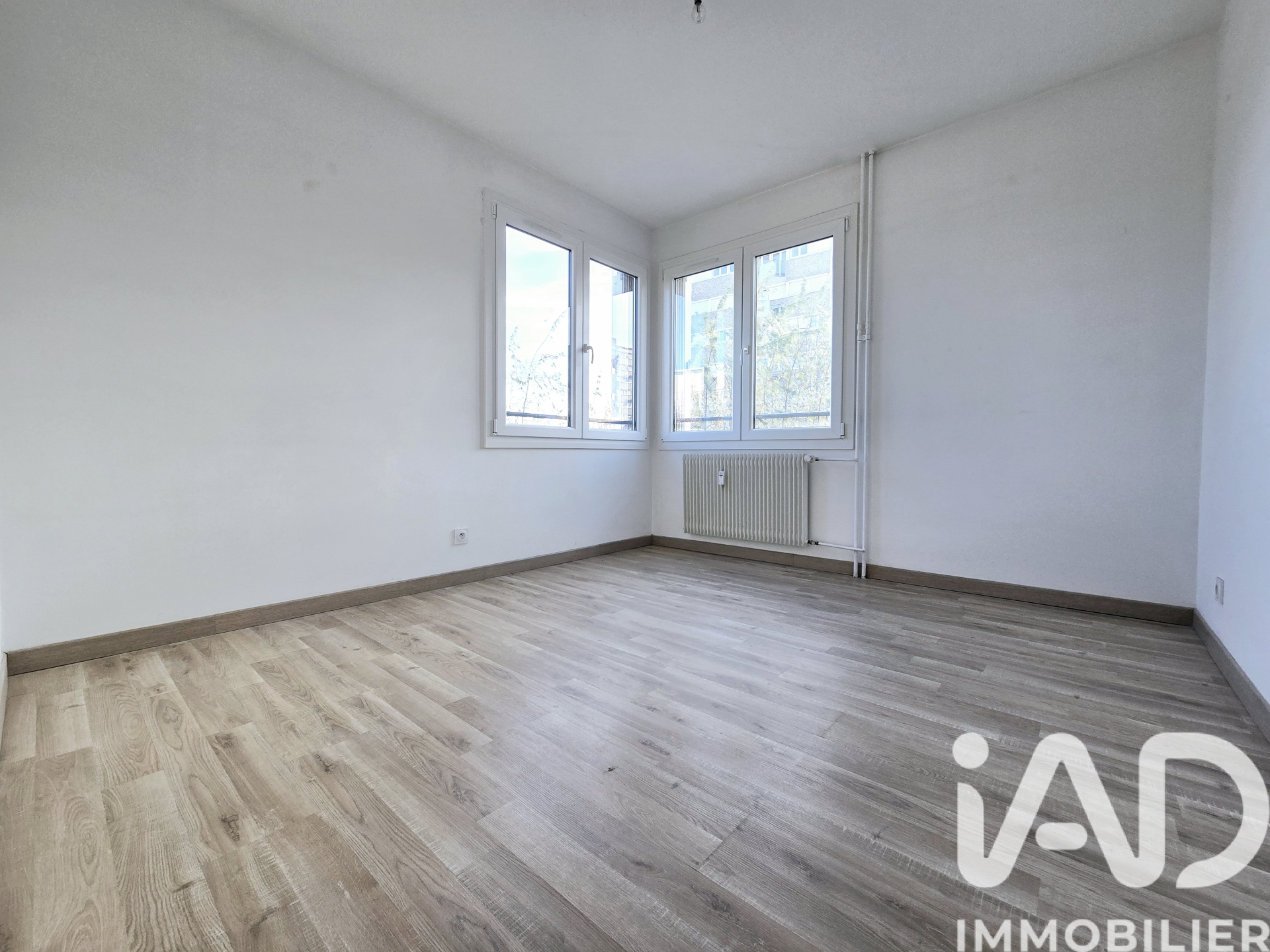 Vente appartement à Sedan (08200) : appartement 5 pièces 106 m² — 11
