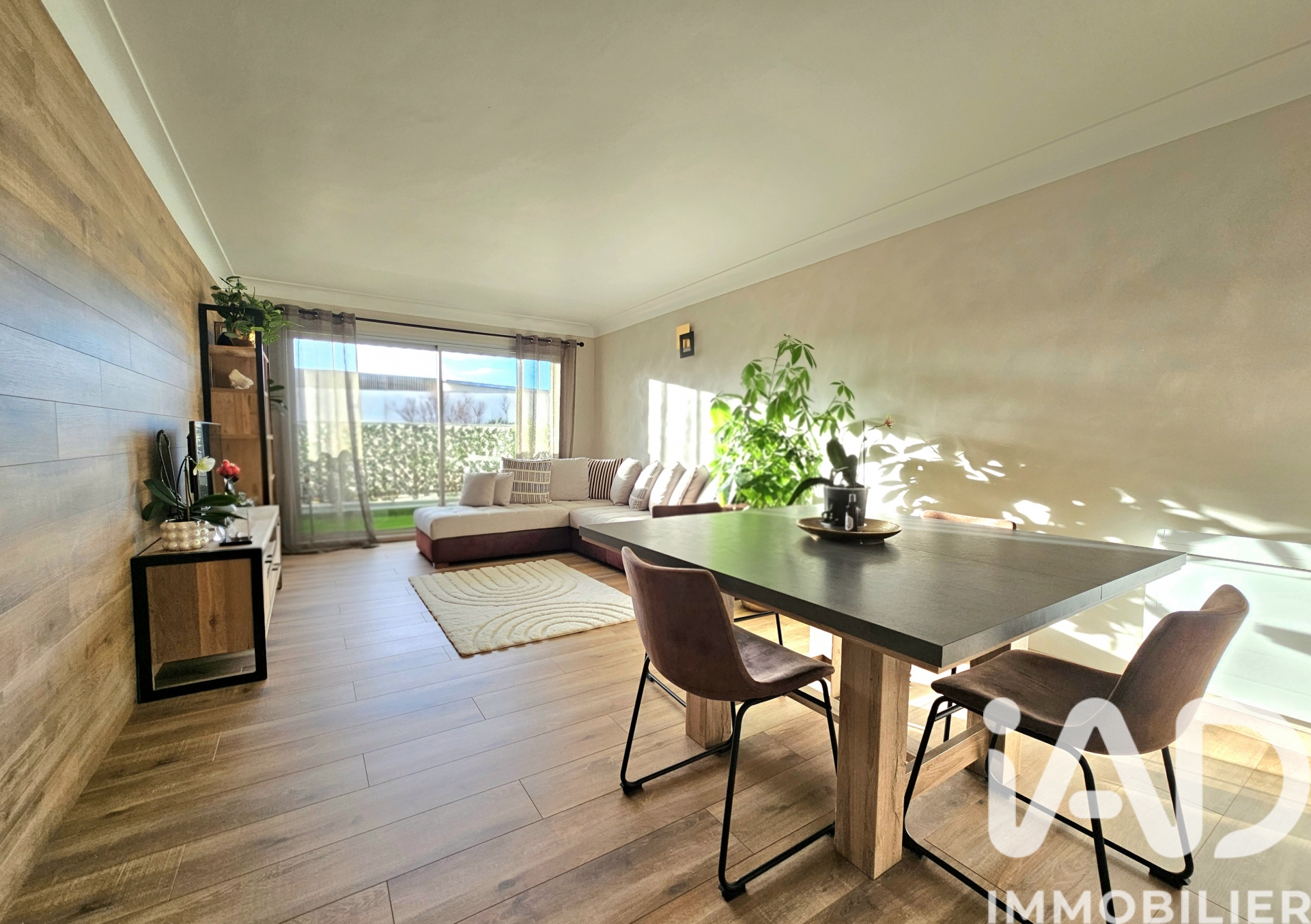 Appartement à vendre à Les Sables-d'Olonne — 249 000 € — IAD France