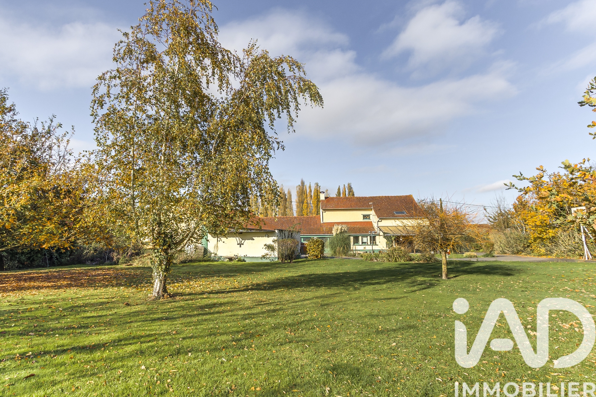62840 Sale house in Laventie (62840): 5 rooms park home 130 m² - 1882831 - iad