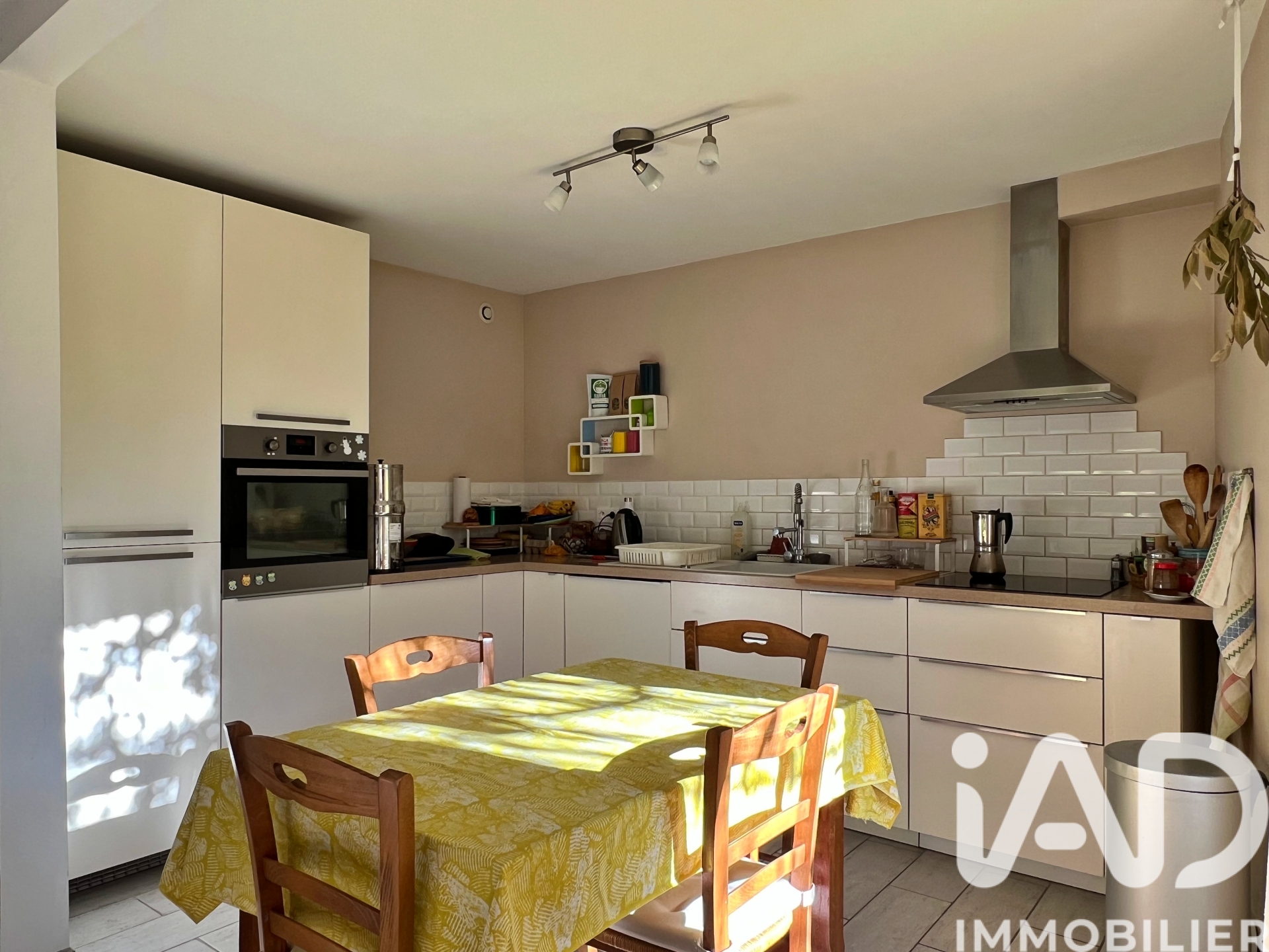 Vente maison à Buis-les-Baronnies (26170) : maison de ville 7 pièces 149 m² - 2102631 — 5