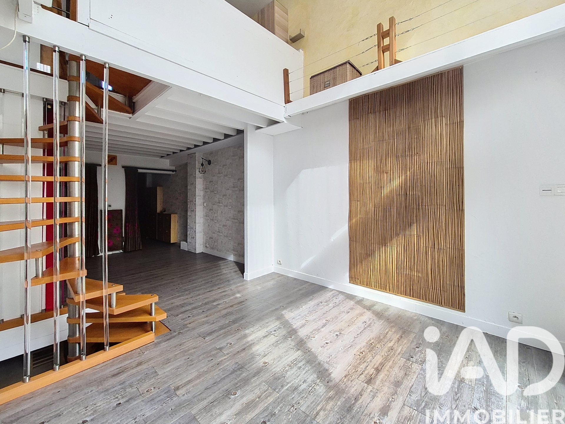 Vente Triplex 2 pièces