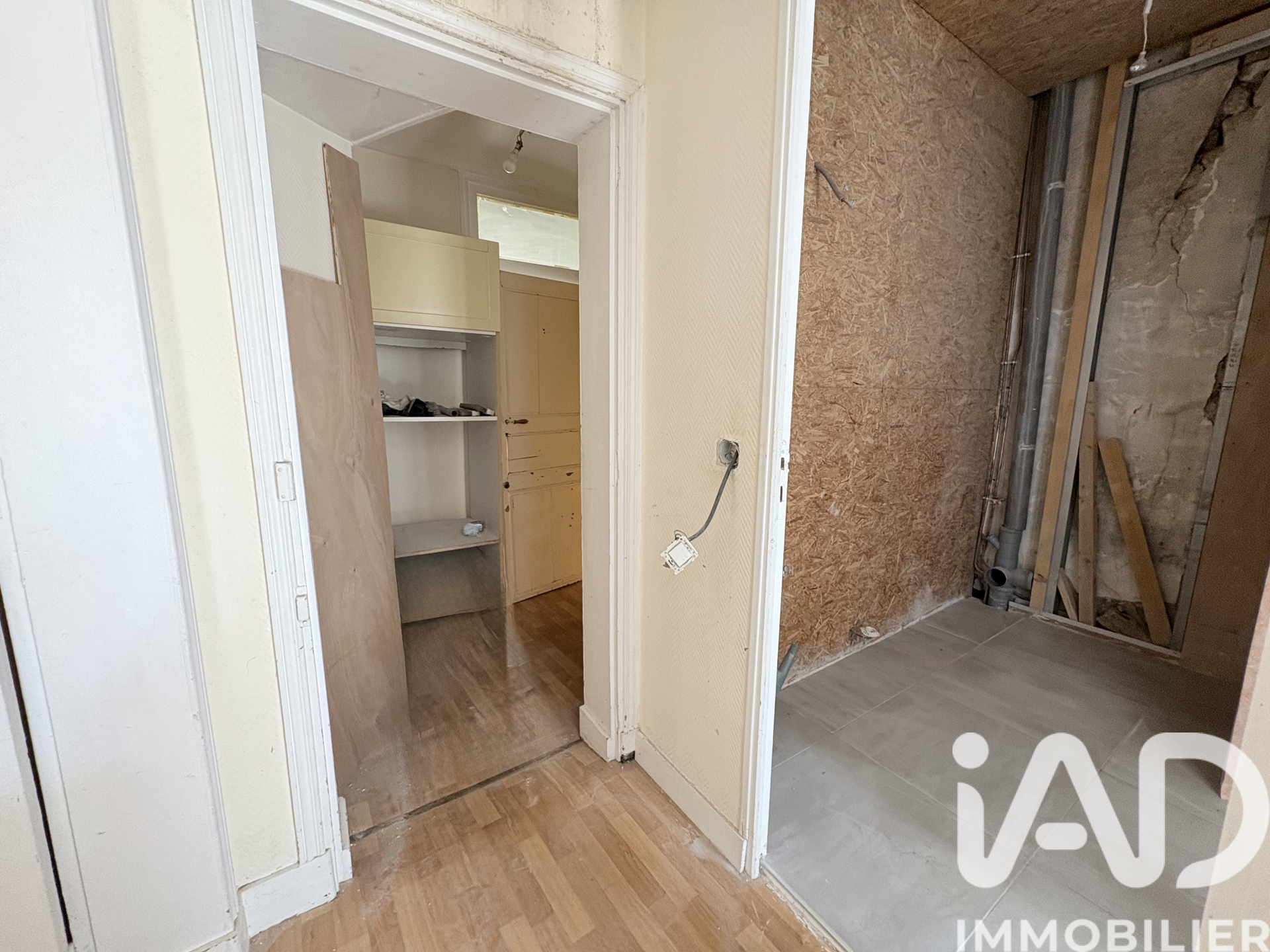 Vente appartement à Bourgueil (37140) : immeuble 5 pièces 75 m² — 4