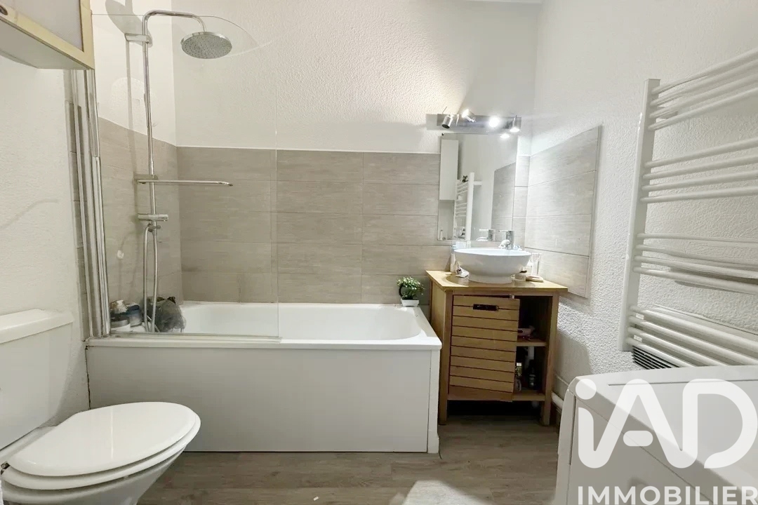 Vente appartement à Ollioules (83190) : appartement 2 pièces 47 m² — 5