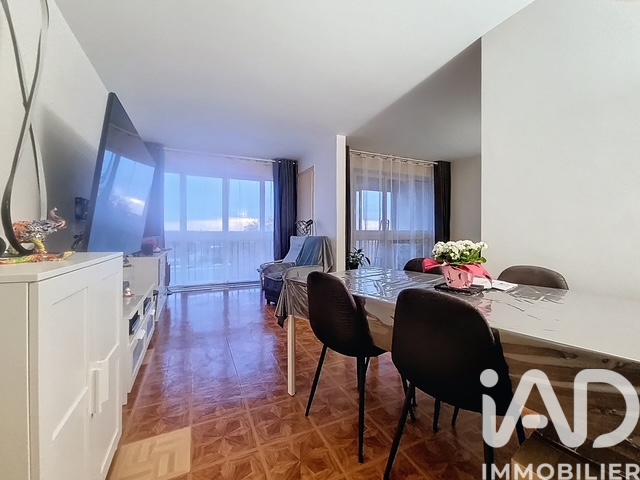 Vente appartement à Grigny (91350) : appartement 3 pièces 60 m² — 5