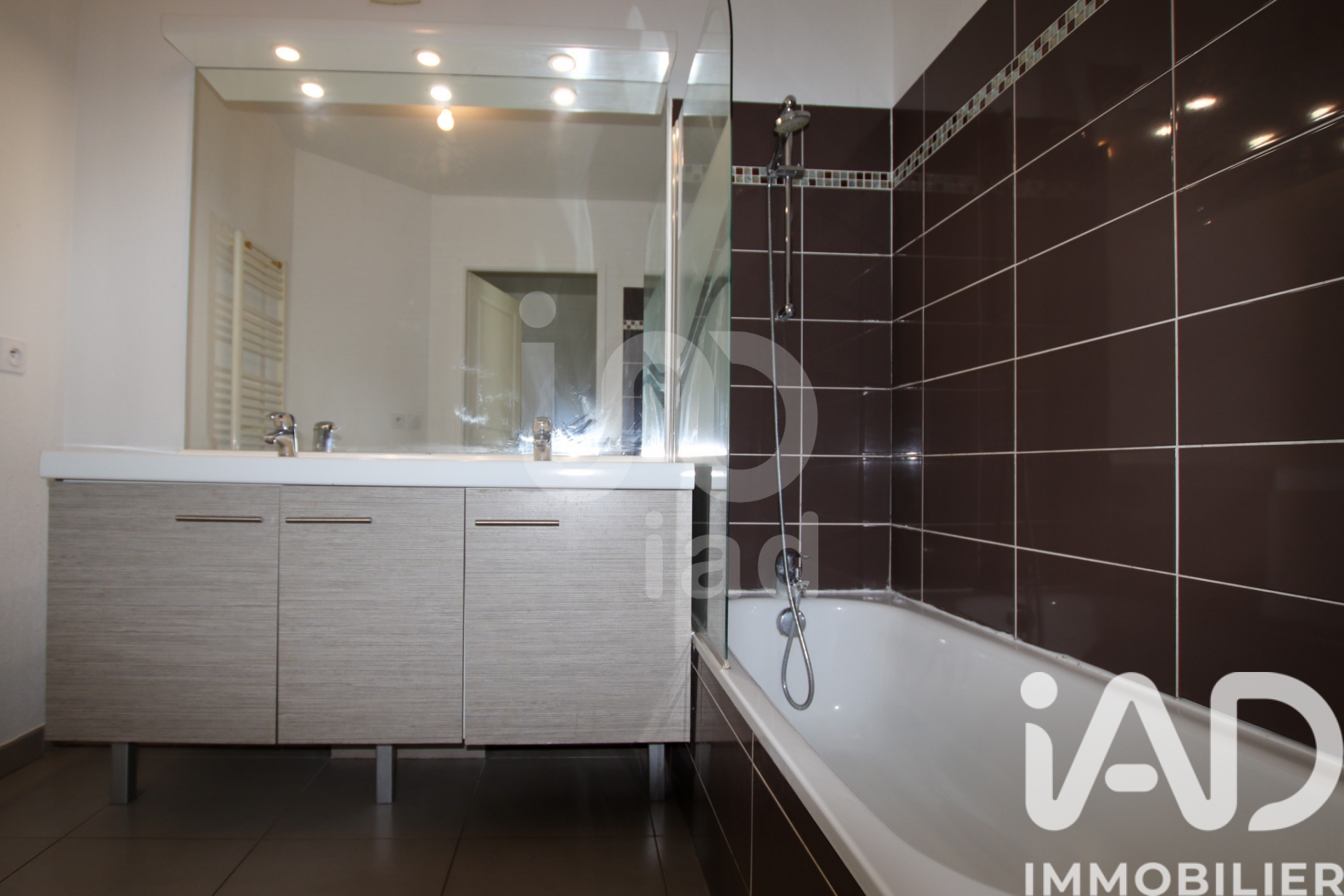 Vente appartement à Saint — 11