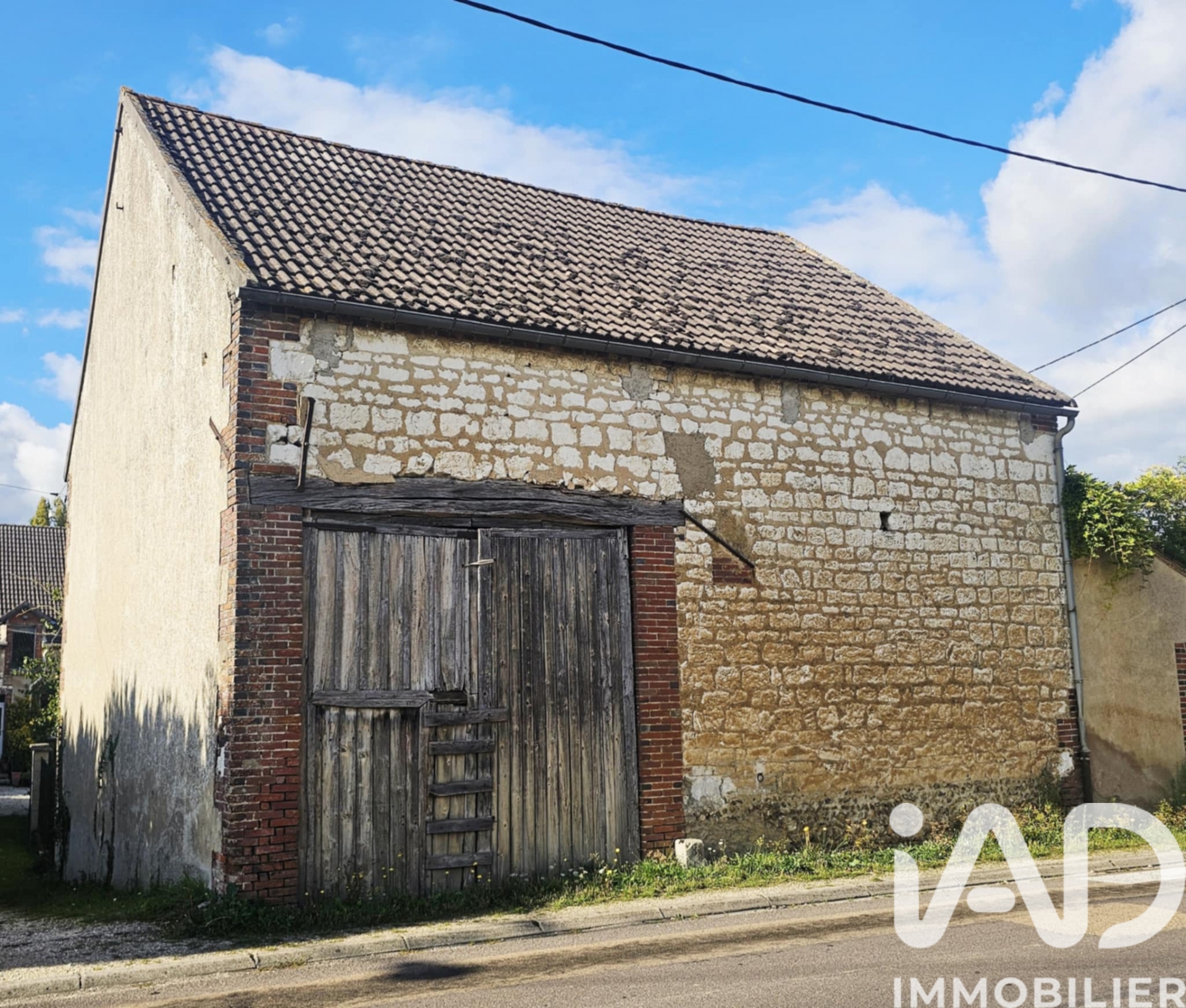 Vente Surface diverse 100 m²