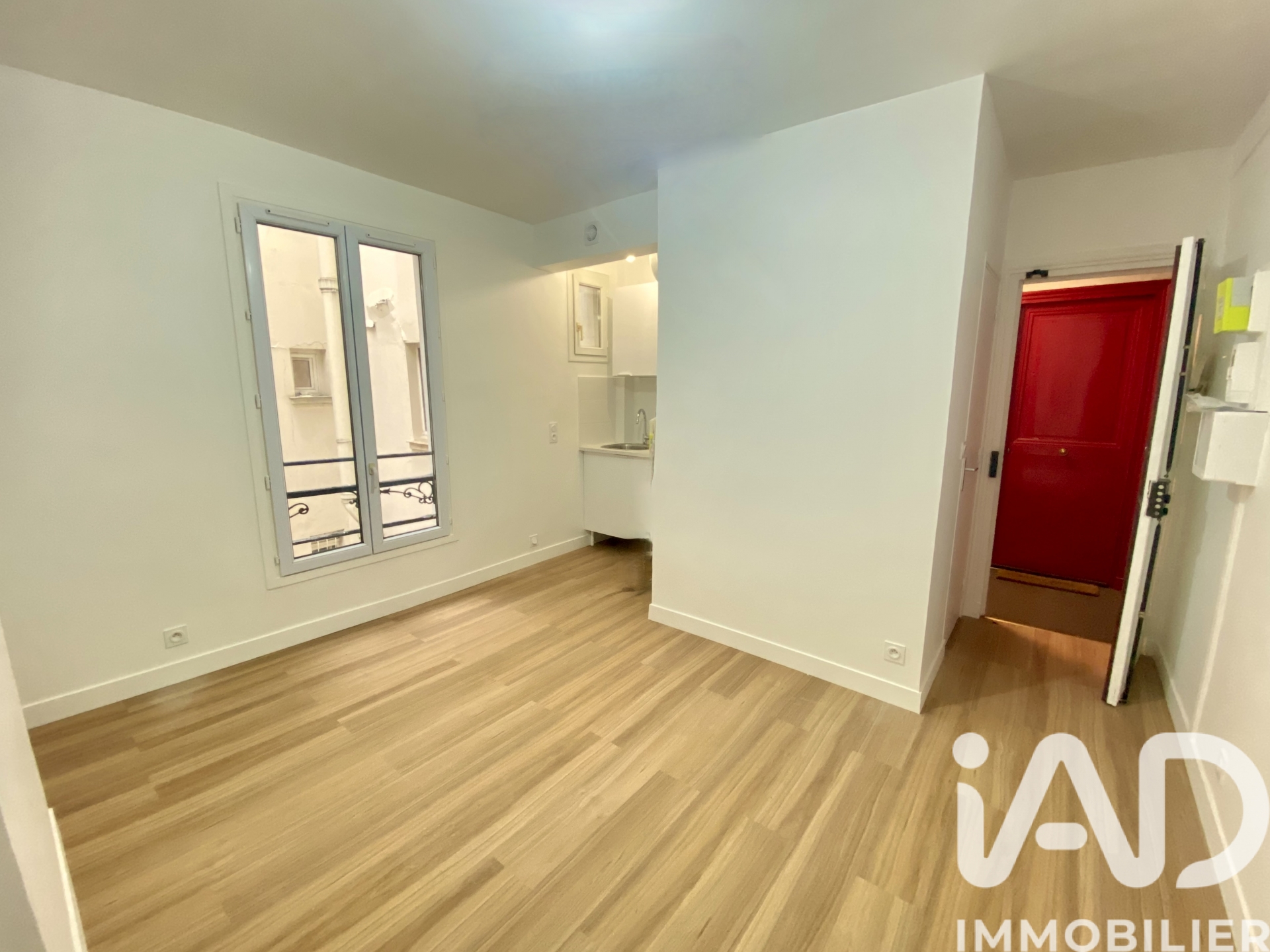 Vente appartement à Paris (75018) : appartement 1 pièce 15 m² — 2