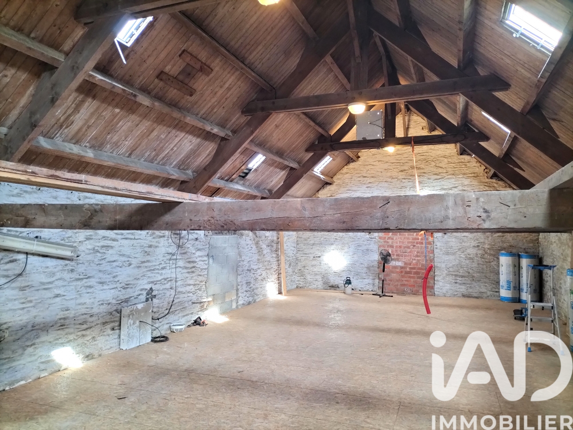 Vente appartement à Cherbourg-en-Cotentin (50130) : immeuble 2 pièces 200 m² - 2094336 — 8