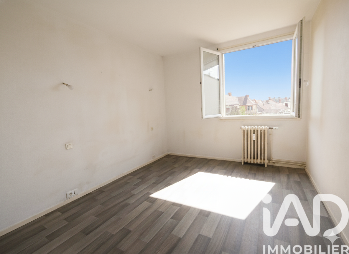 Vente appartement à Montluçon (03100) : appartement 3 pièces 42 m² — 2