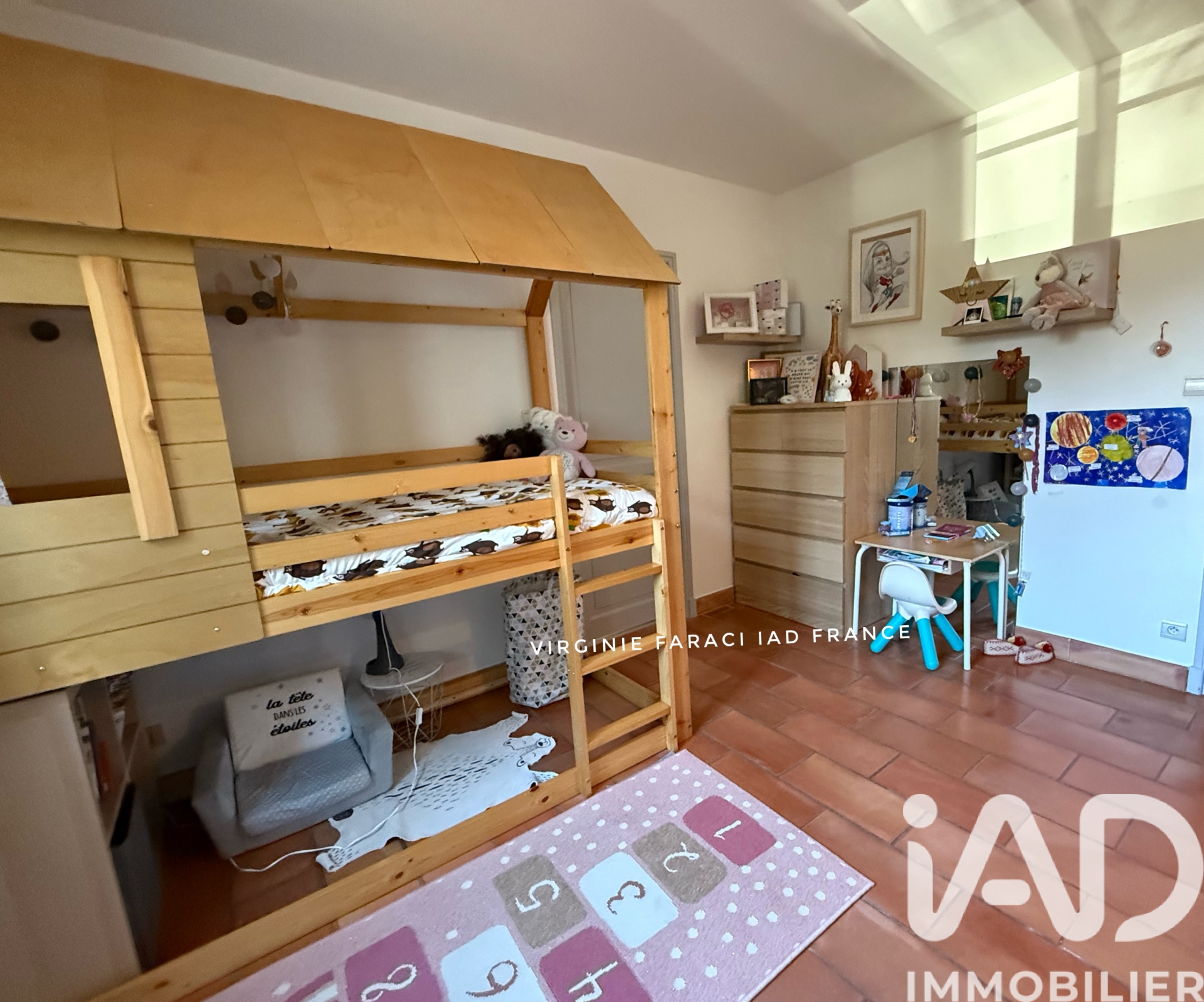 Vente maison à Le Castellet (83330) : maison traditionnelle 4 pièces 110 m² - 1898689 — 7