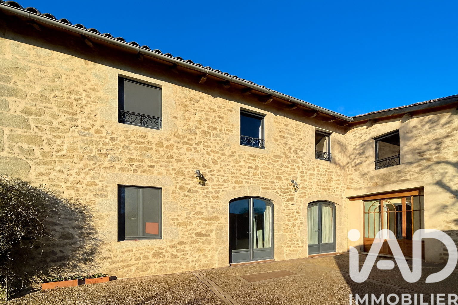 Vente Maison de village 9 pièces