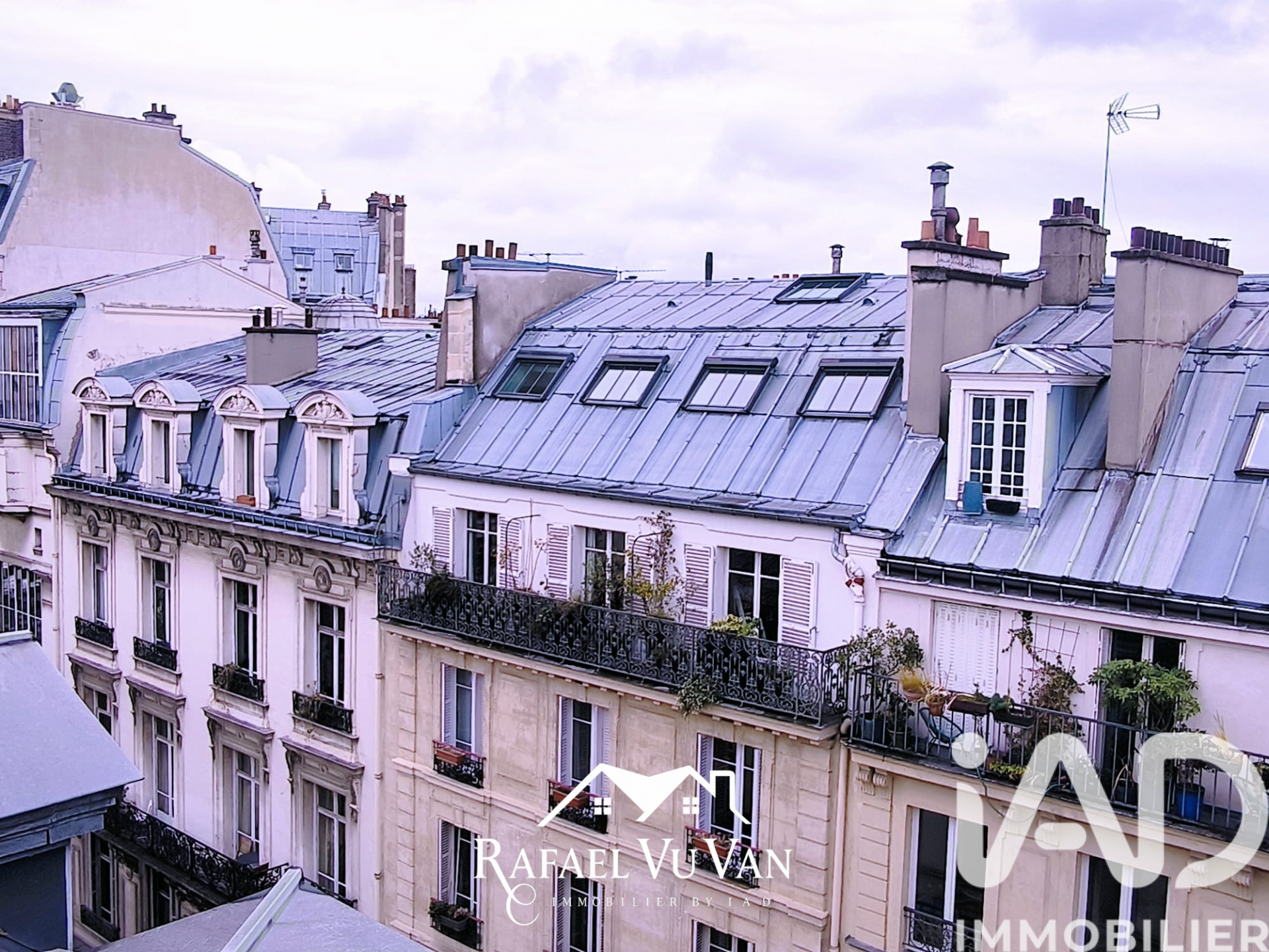 Vente appartement à Paris (75009) : studio 1 pièce 9 m² — 11