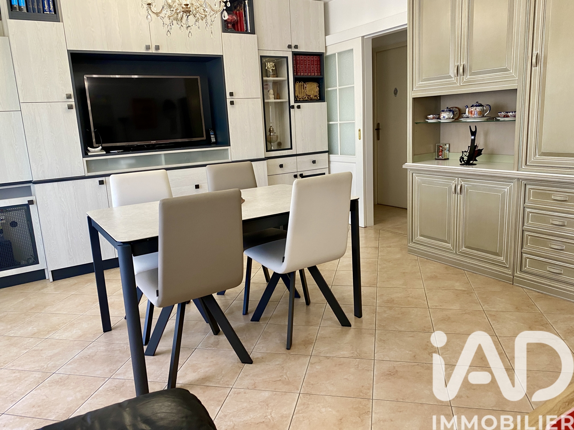 Vente appartement à Toulon (83000) : appartement 4 pièces 81 m² — 4