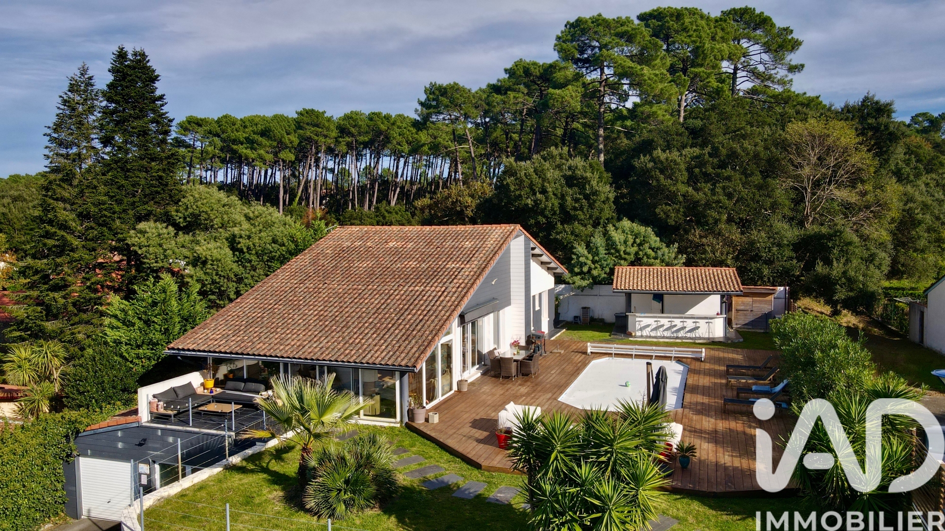 Maison à vendre à Capbreton — 999 000 € — IAD France