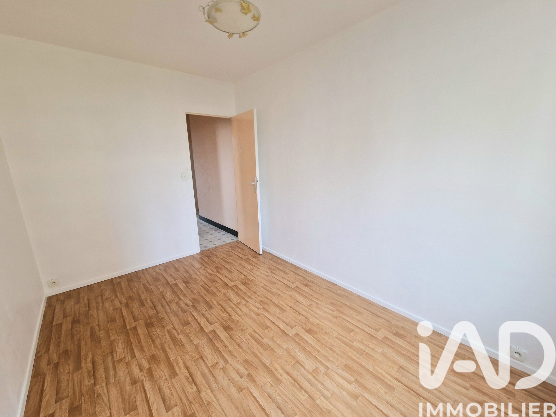 Vente appartement à Montargis (45200) : appartement 4 pièces 69 m² — 12