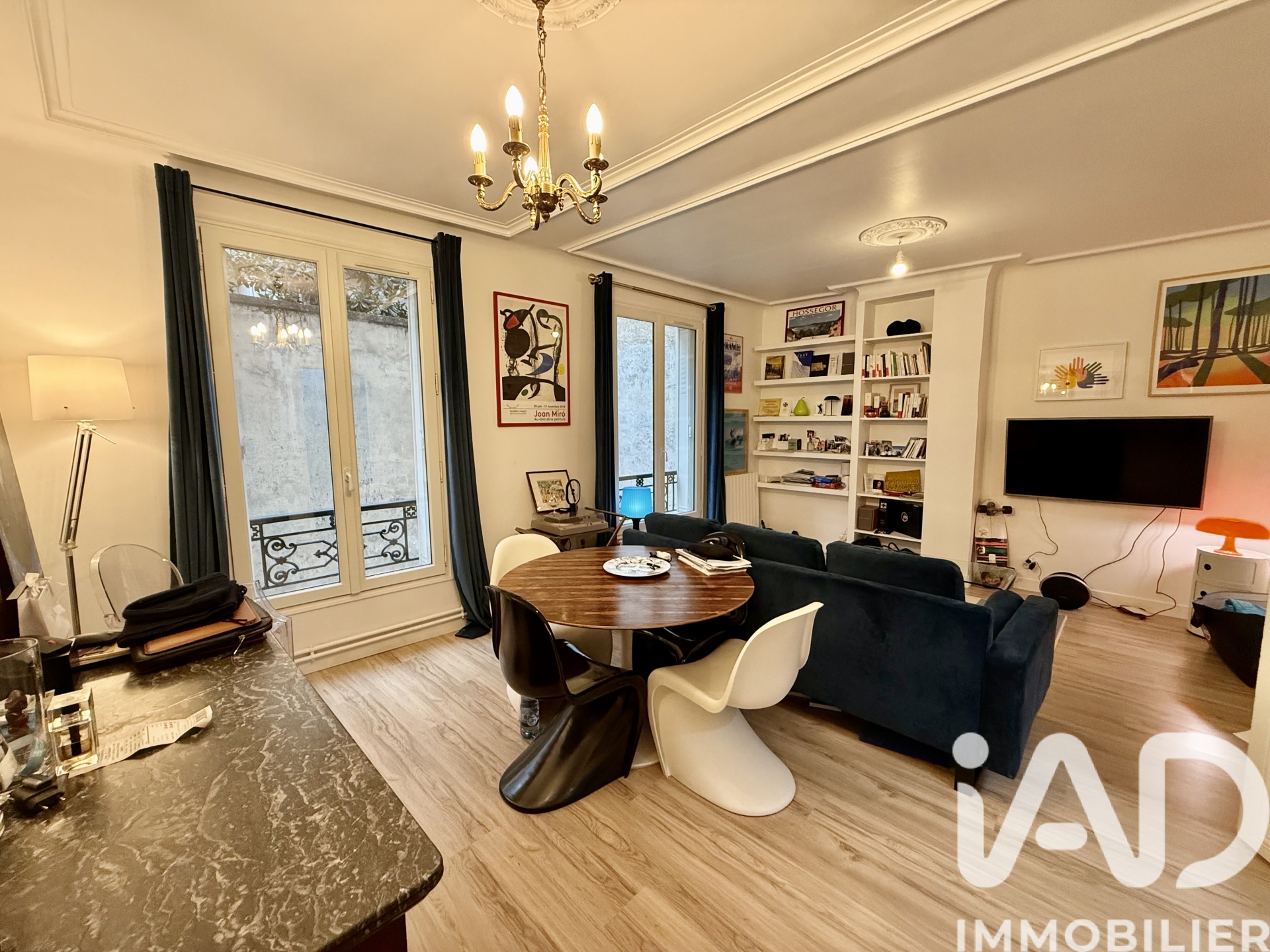 Appartement à vendre à Paris — 449 000 € — IAD France