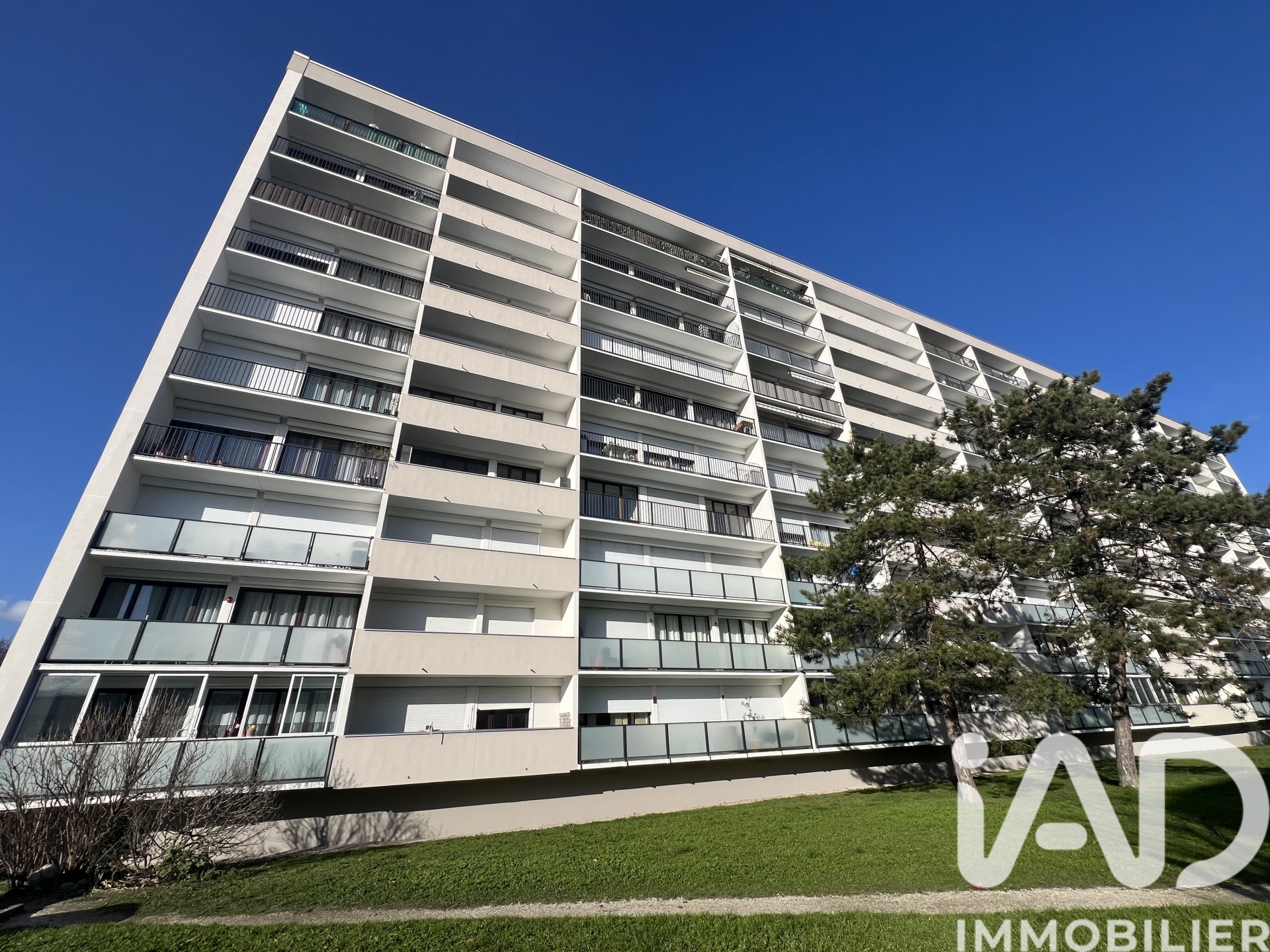 Vente appartement à Échirolles (38130) : appartement 5 pièces 88 m² - 2099637 — 17