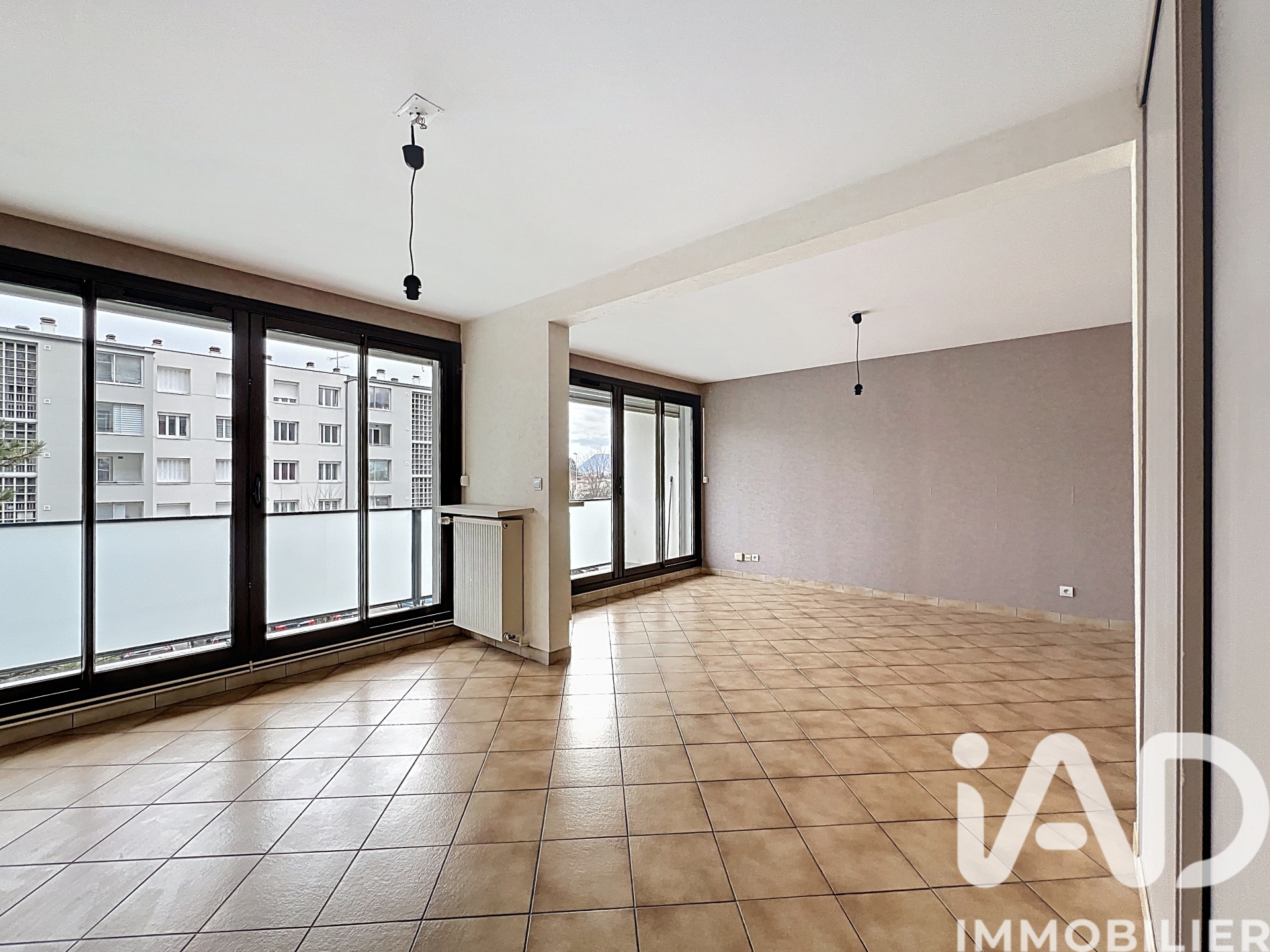 Vente appartement à Échirolles (38130) : appartement 5 pièces 88 m² - 2099637 — 8