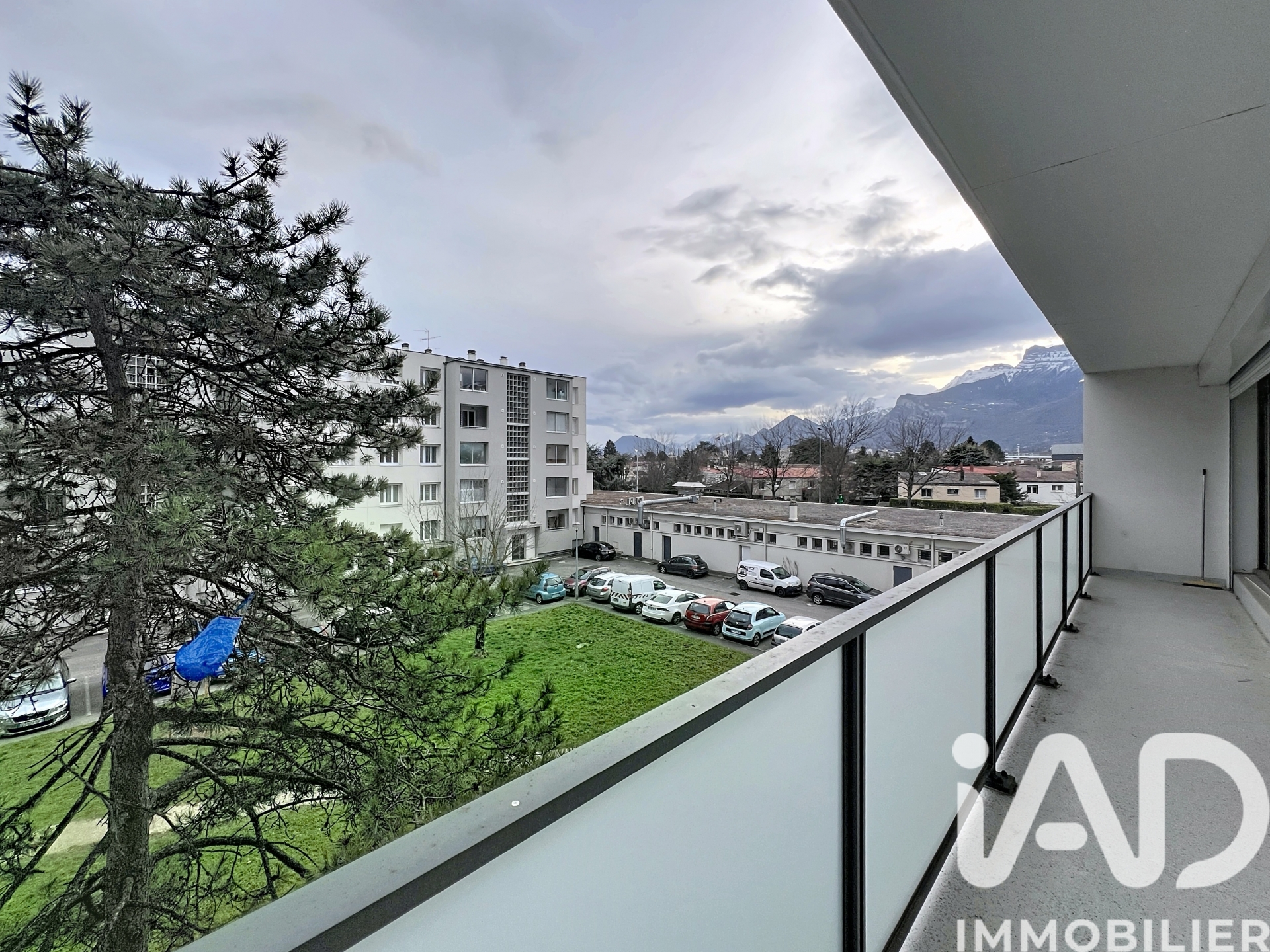 Vente appartement à Échirolles (38130) : appartement 5 pièces 88 m² - 2099637 — 16
