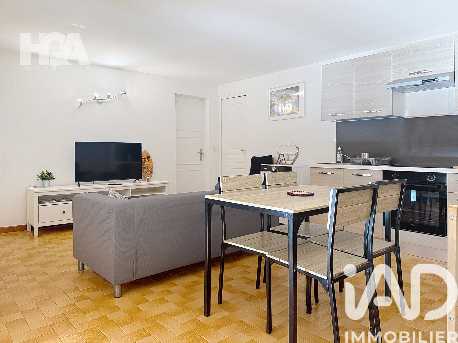 Vente maison à Le Lavandou (83980) : maison 6 pièces 142 m² - 1991510 — 9