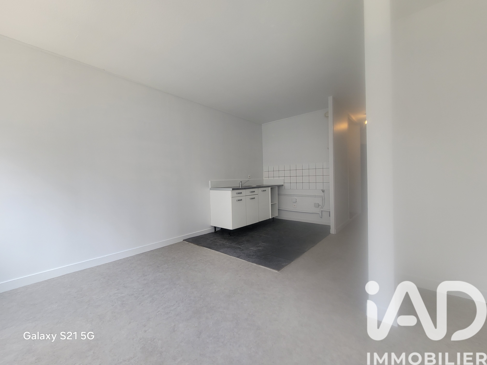 Vente appartement à Grigny (91350) : appartement 2 pièces 30 m² — 4