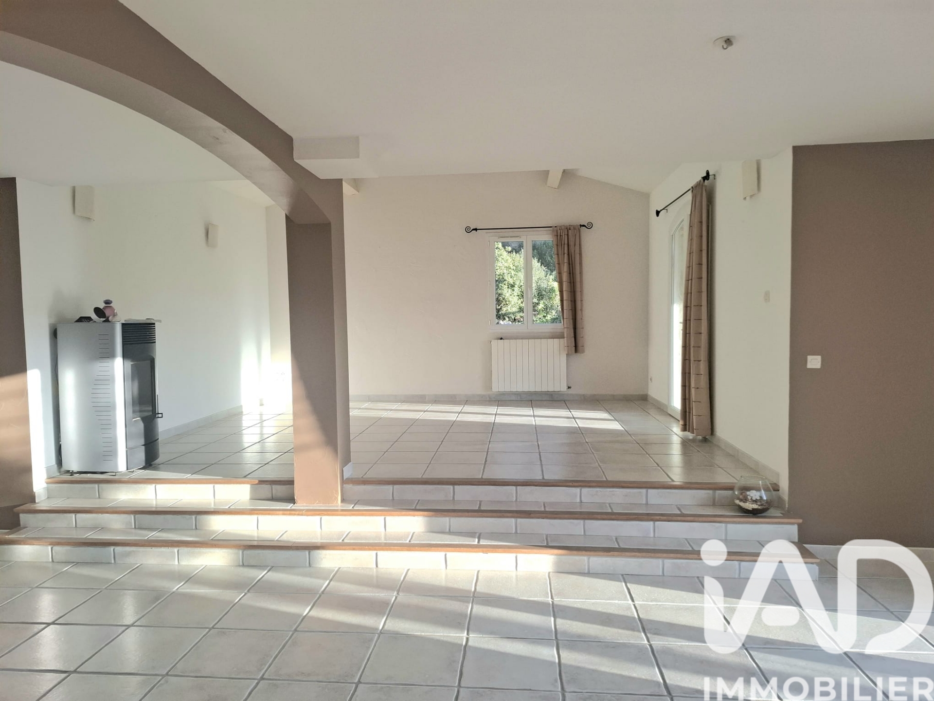 Vente maison à Évenos (83330) : maison traditionnelle 7 pièces 185 m² - 1930837 — 8