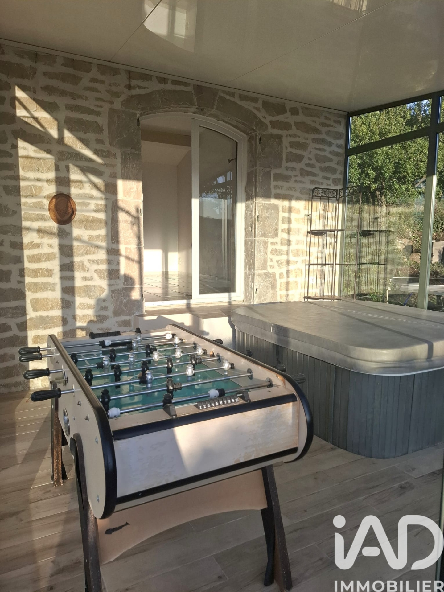 Vente maison à Évenos (83330) : maison traditionnelle 7 pièces 185 m² - 1930837 — 14