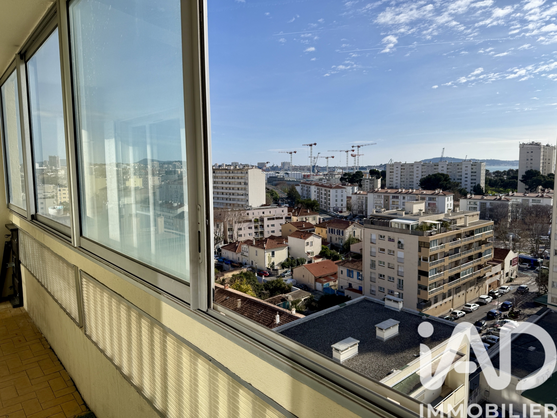 Vente appartement à Toulon (83000) : appartement 3 pièces 74 m² — 2