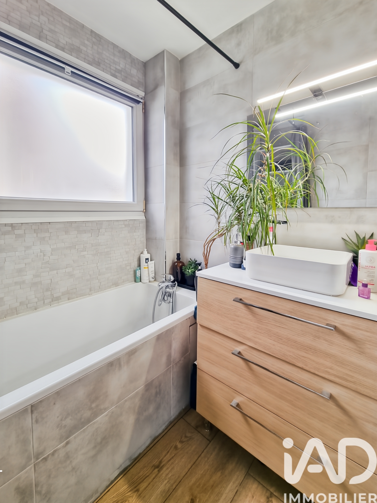 Vente appartement à Fresnes (94260) : appartement 3 pièces 51 m² — 9