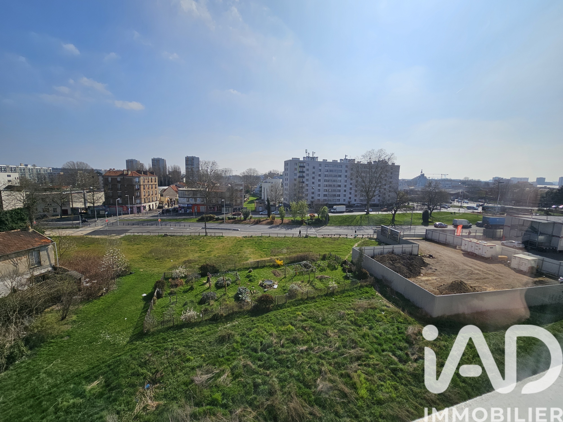 Vente appartement à La Courneuve (93120) : appartement 4 pièces 84 m² — 6