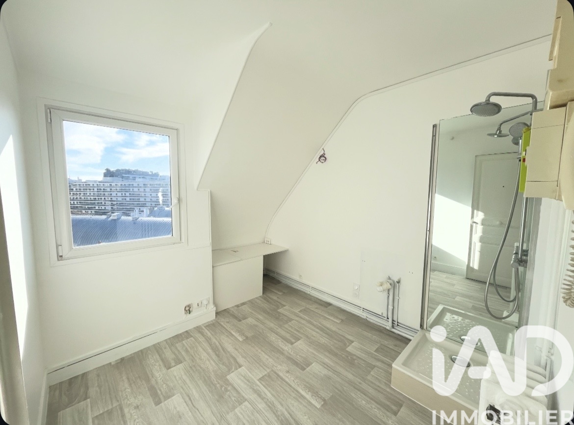 Vente appartement à Paris (75016) : appartement 1 pièce 7 m² — 2