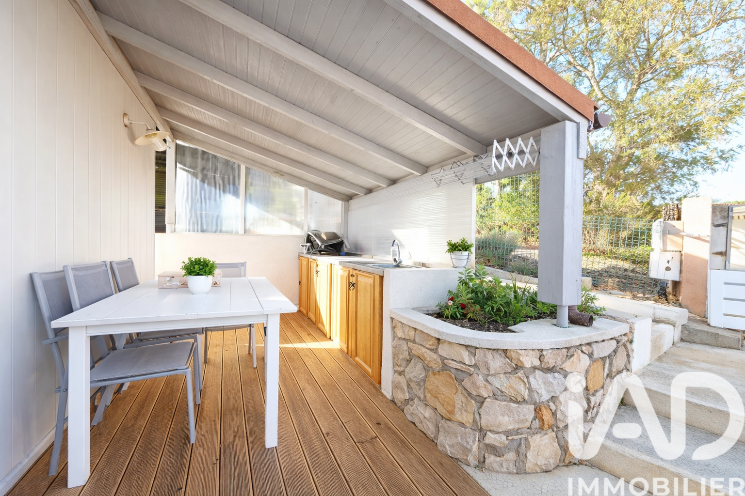 Vente maison à Roquebrune-sur-Argens (83520) : châlet 4 pièces 47 m² - 1975294 — 5