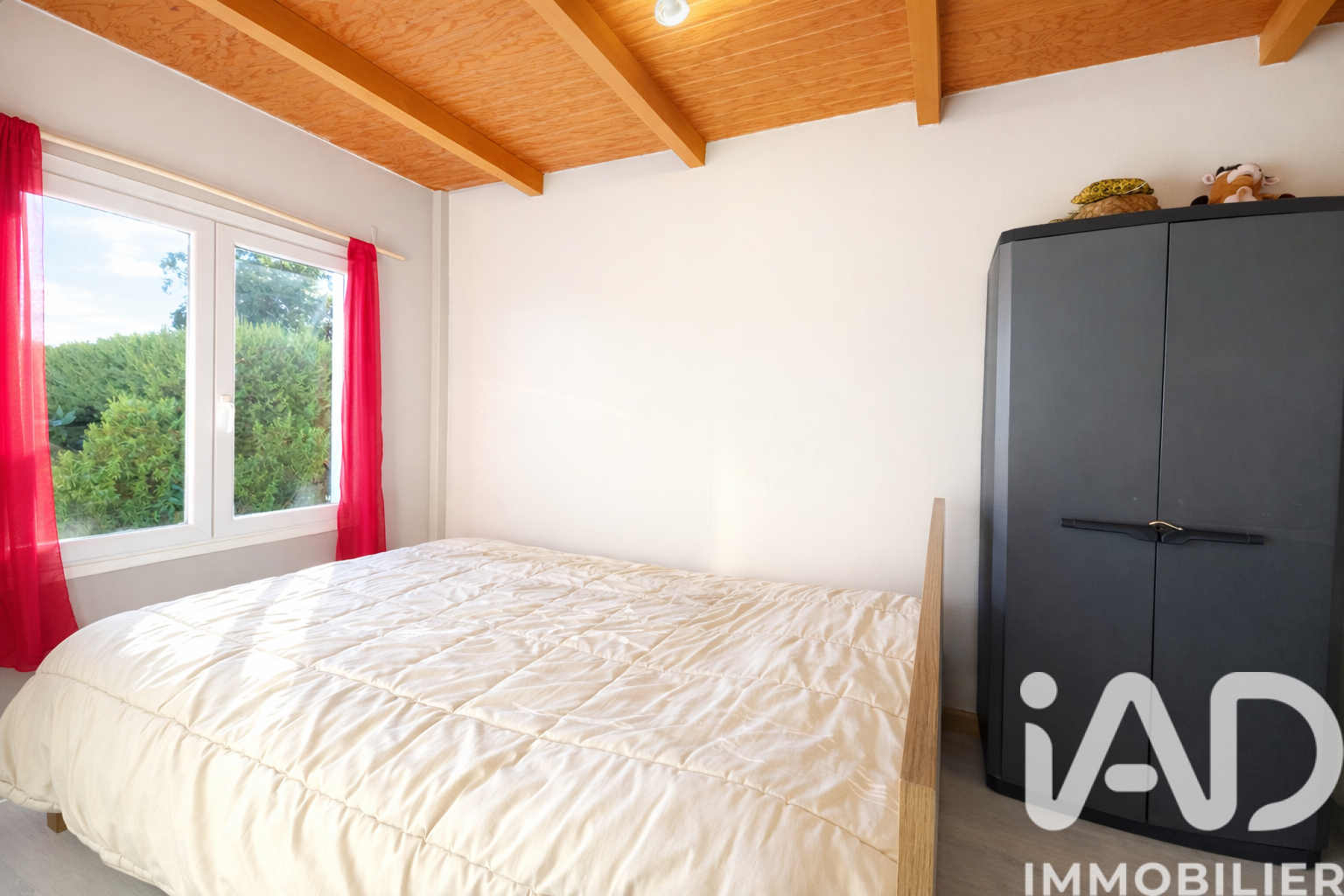 Vente maison à Roquebrune-sur-Argens (83520) : châlet 4 pièces 47 m² - 1975294 — 11