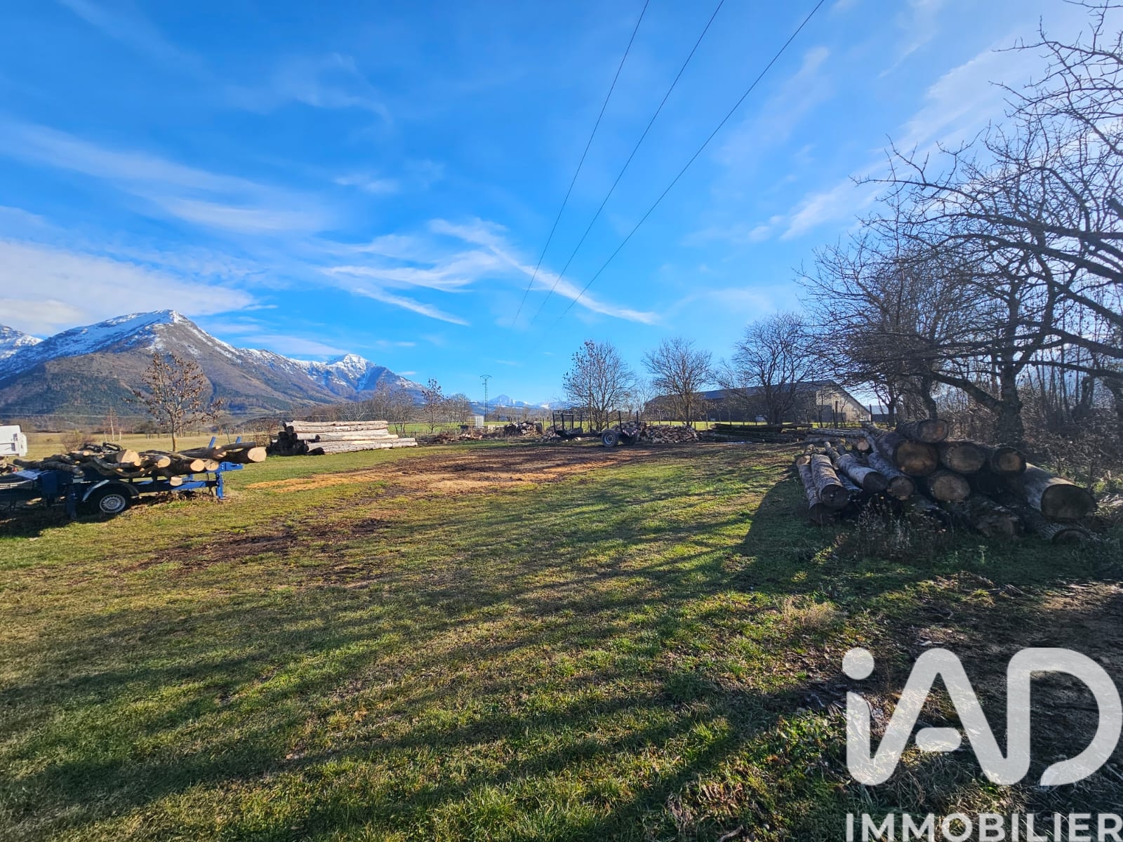 Vente Terrain à bâtir 1 677 m²
