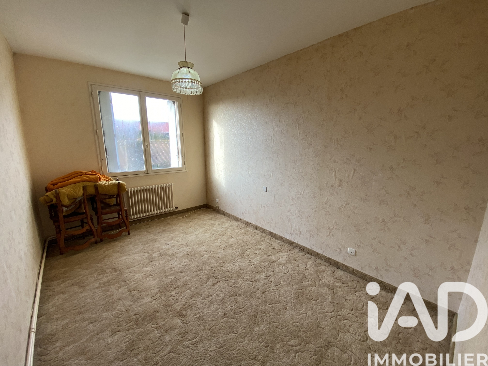 Vente maison à LES HERBIERS (85500) : maison de village 6 pièces 123 m² — 7