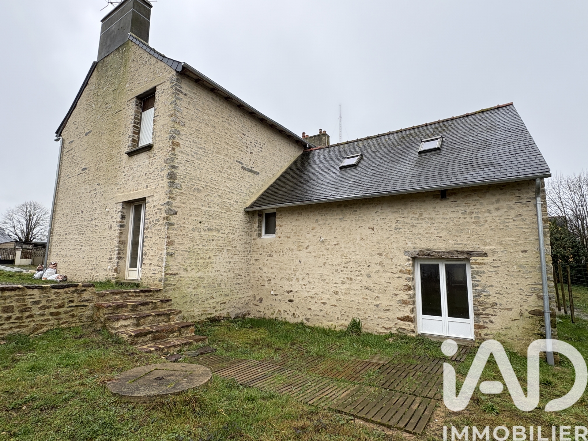 Maison à Thourie