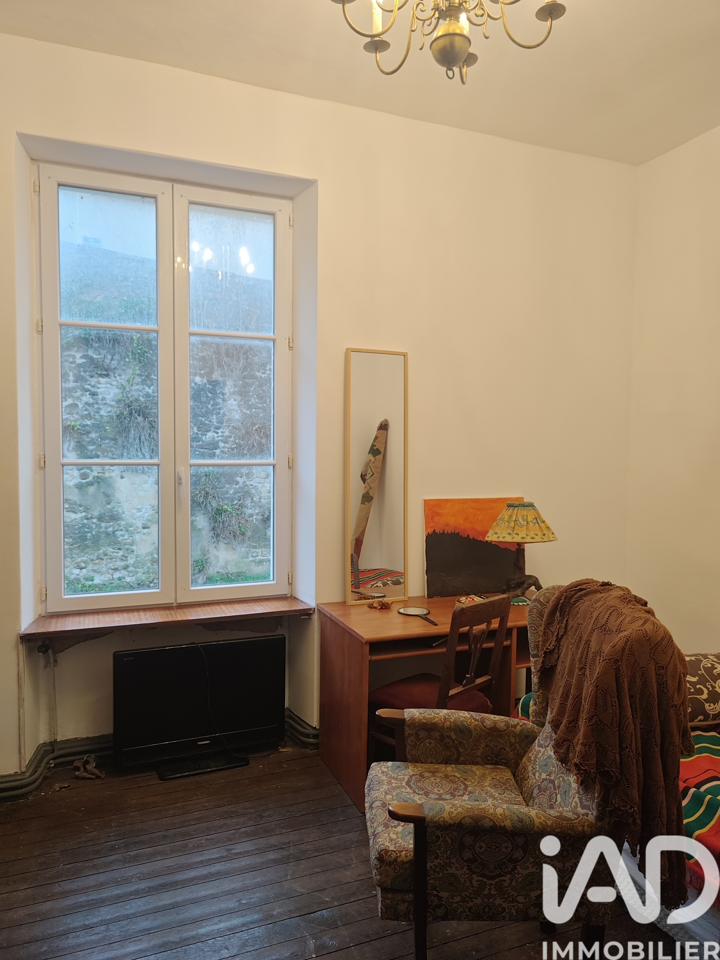 Vente maison à Thouars (79100) : maison traditionnelle 7 pièces 135 m² — 18