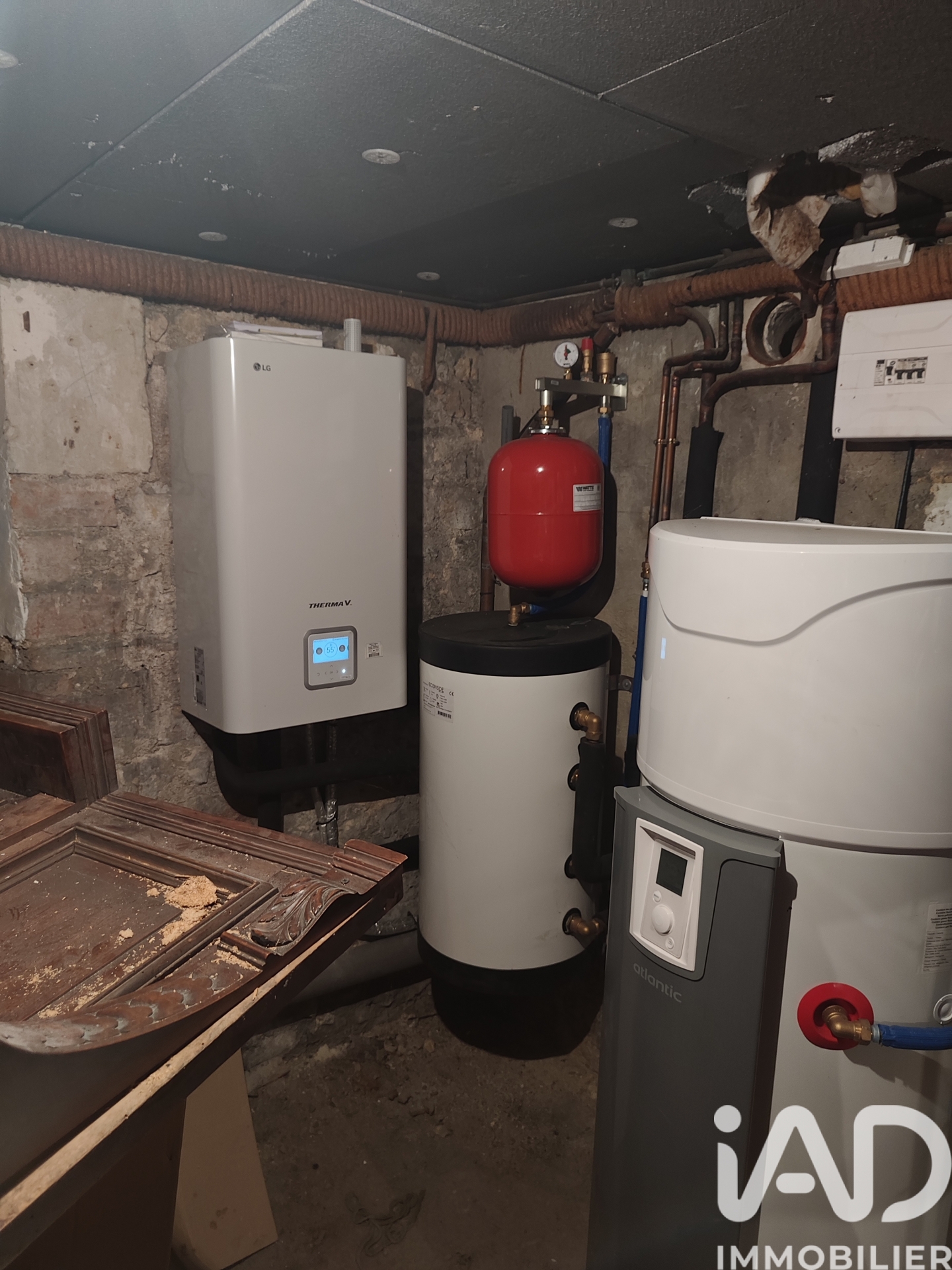 Vente maison à Thouars (79100) : maison traditionnelle 7 pièces 135 m² — 24