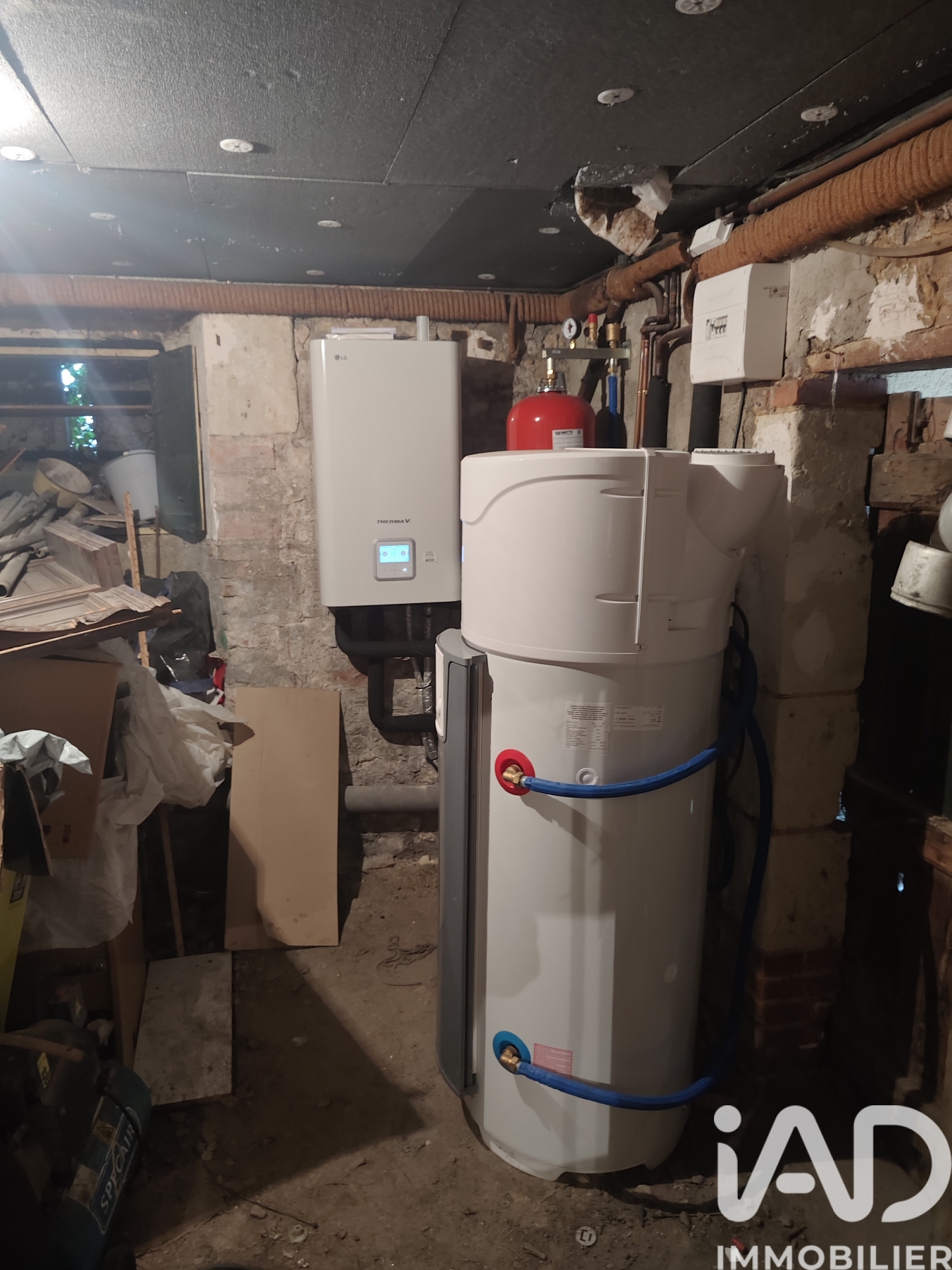 Vente maison à Thouars (79100) : maison traditionnelle 7 pièces 135 m² — 25