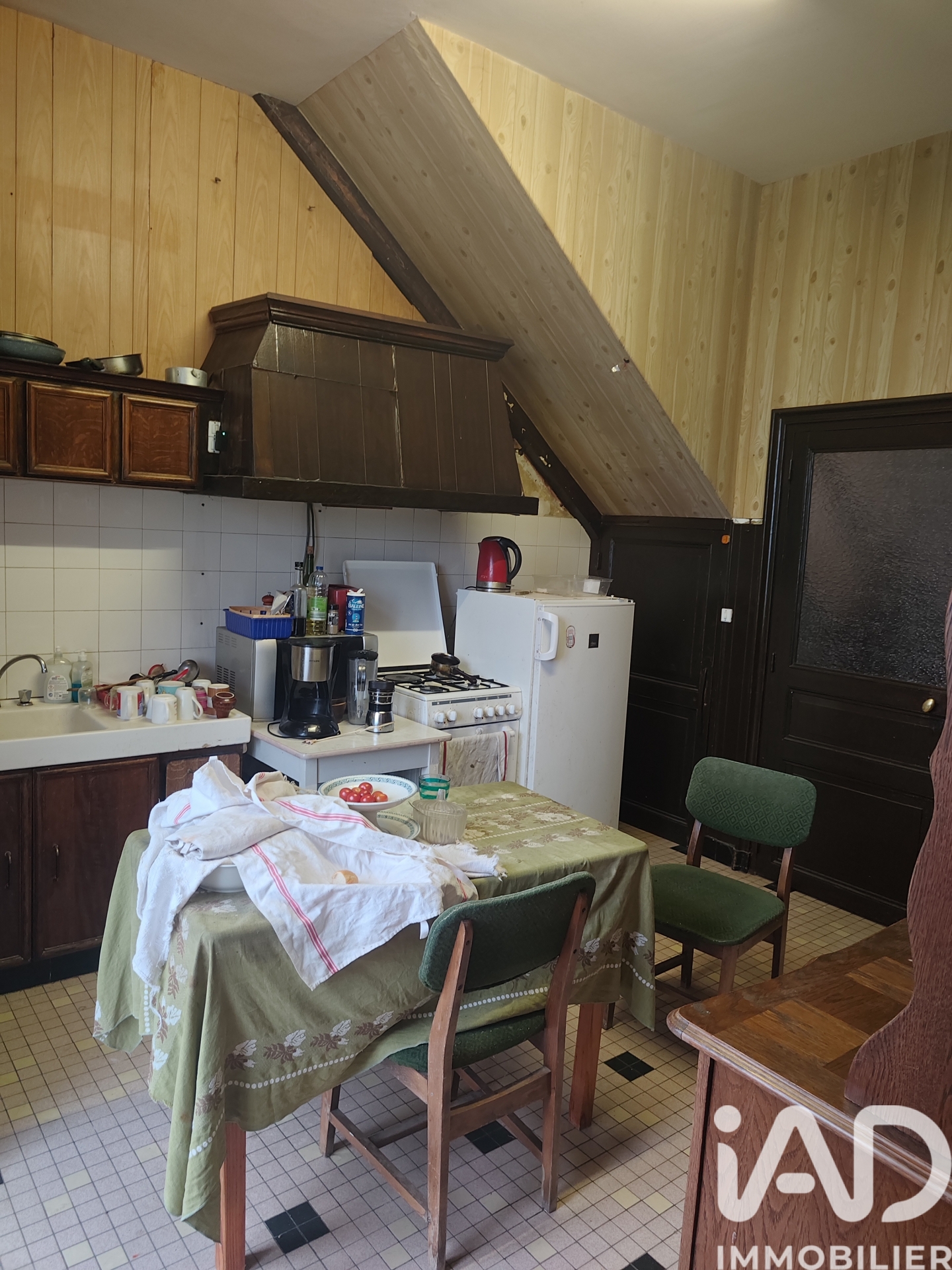 Vente maison à Thouars (79100) : maison traditionnelle 7 pièces 135 m² — 7