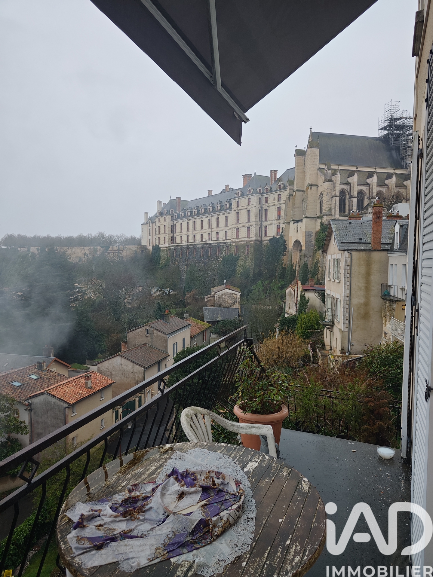 Vente maison à Thouars (79100) : maison traditionnelle 7 pièces 135 m² — 29
