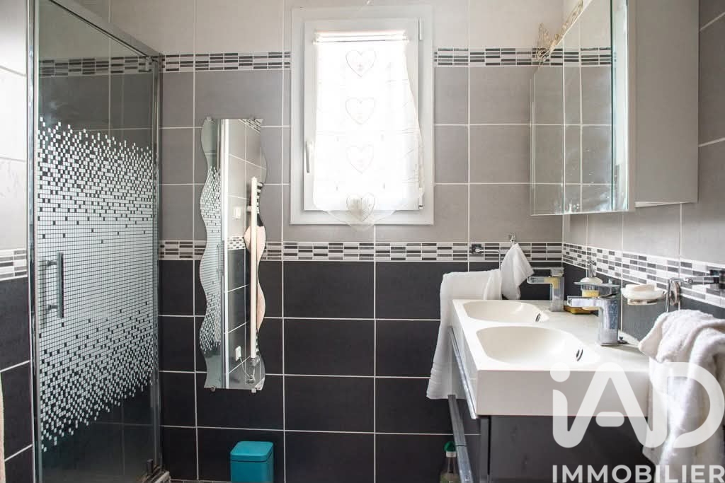 Vente maison à Saint — 11