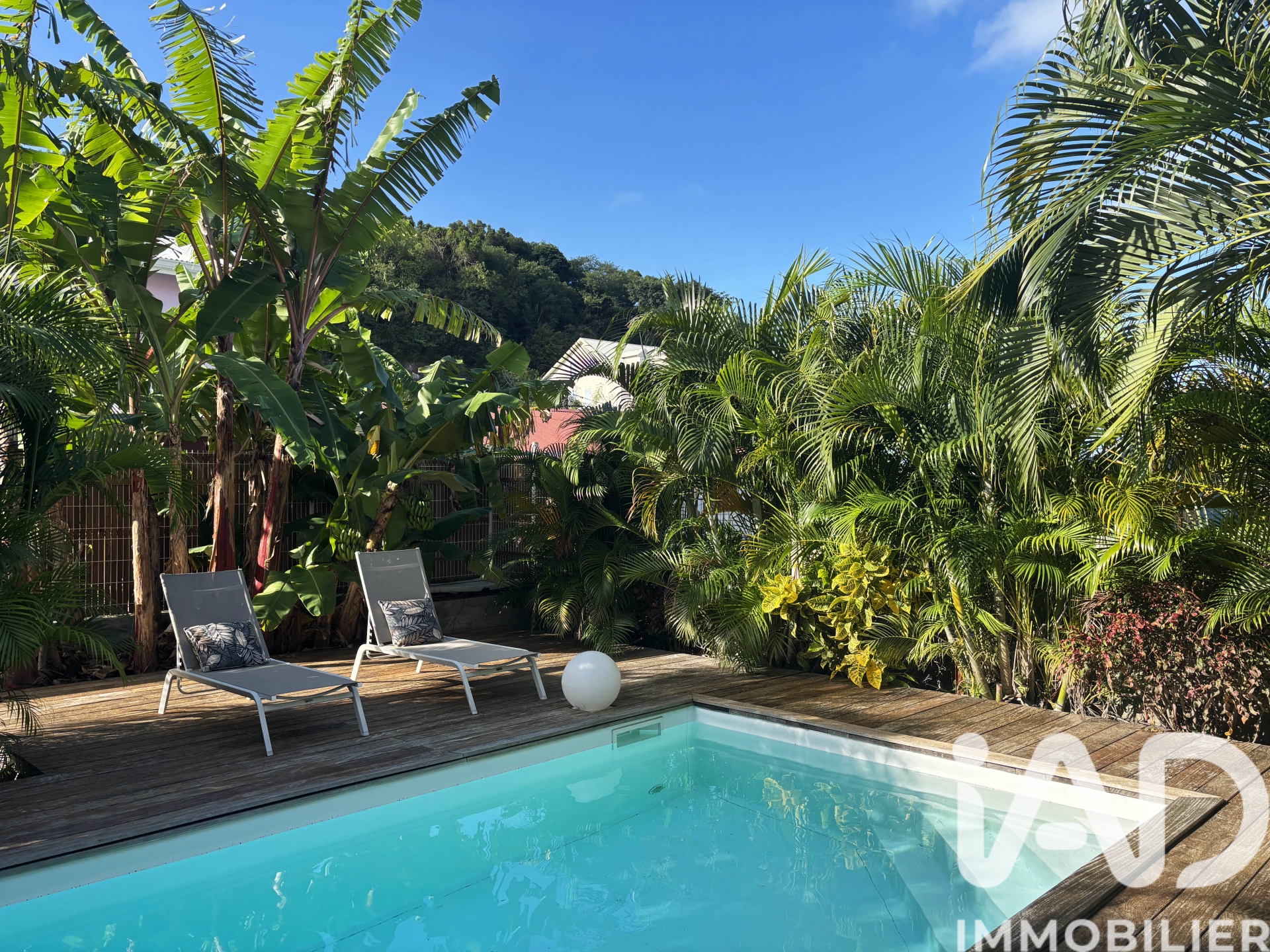 Maison à vendre à Sainte-Anne — 625 000 € — IAD France