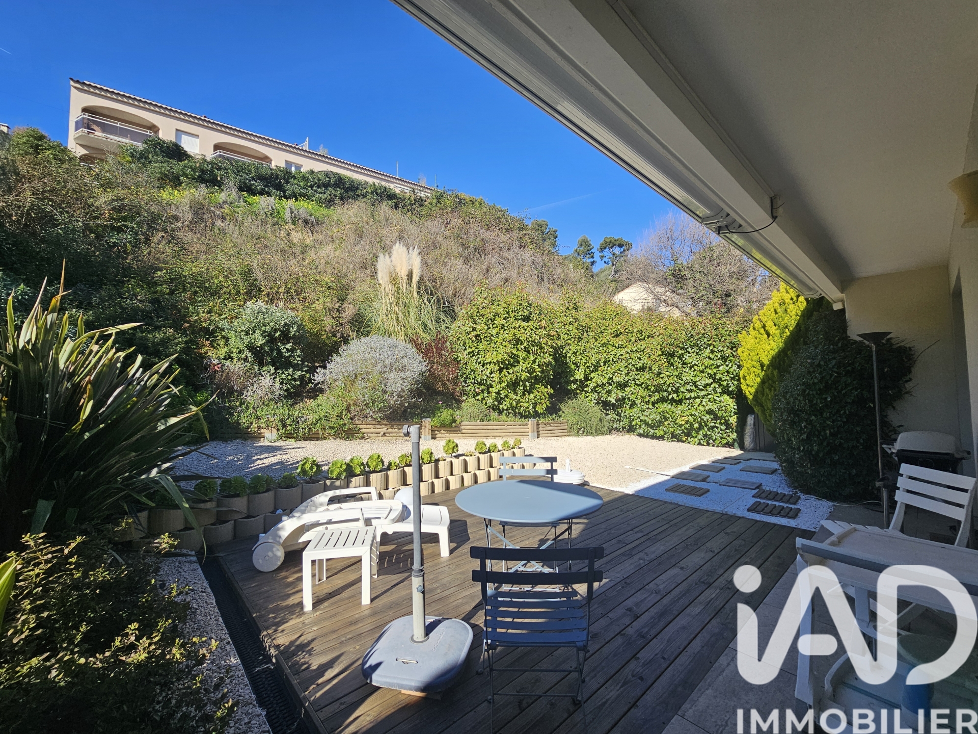 Vente appartement à Saint — 17
