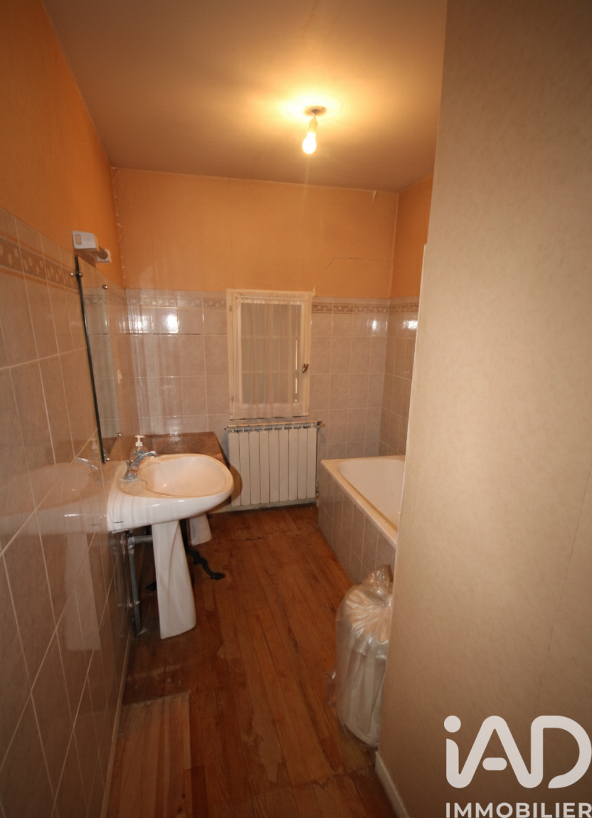 Vente maison à Loulay (17330) : maison 5 pièces 110 m² — 8
