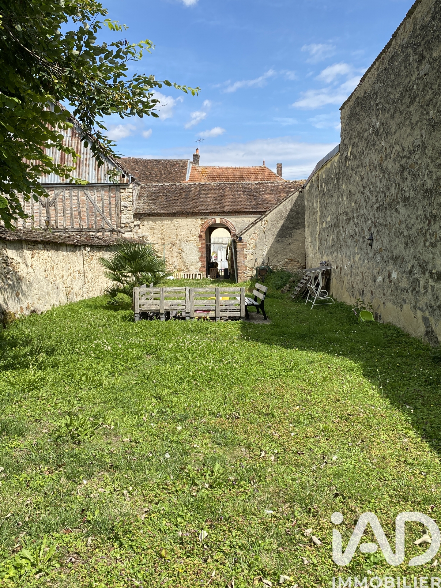 Vente maison à Traînel (10400) : maison de village 8 pièces 193 m² — 28