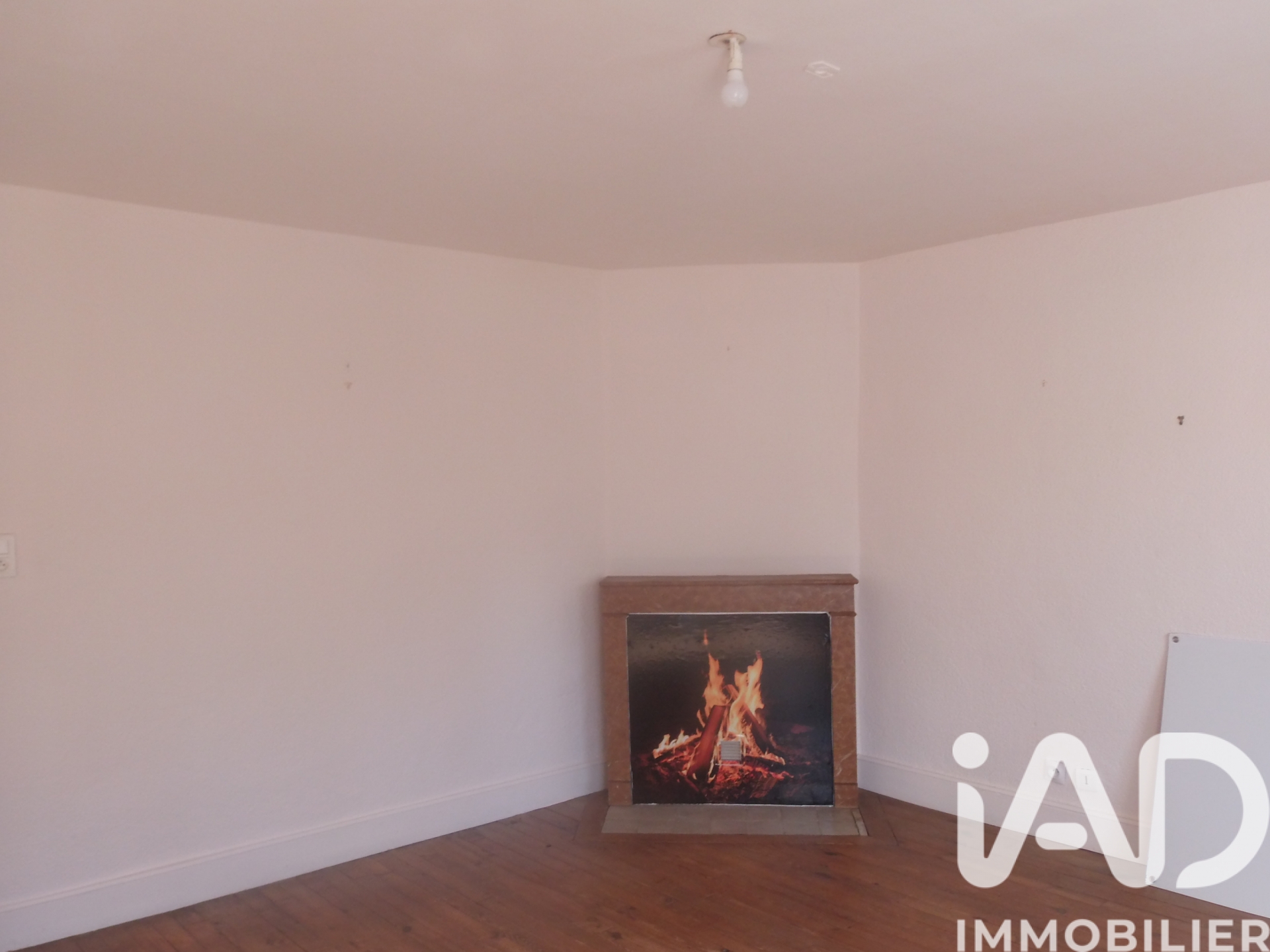Vente maison à Miremont (63380) : maison de ville 8 pièces 148 m² — 12