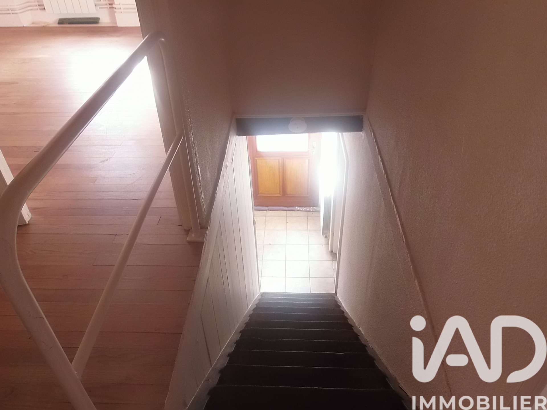 Vente maison à Miremont (63380) : maison de ville 8 pièces 148 m² — 16